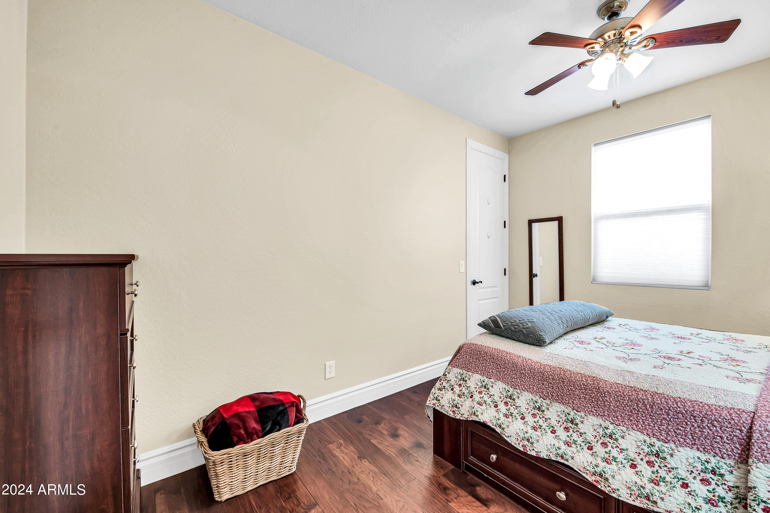 10659 E PIVITOL Avenue