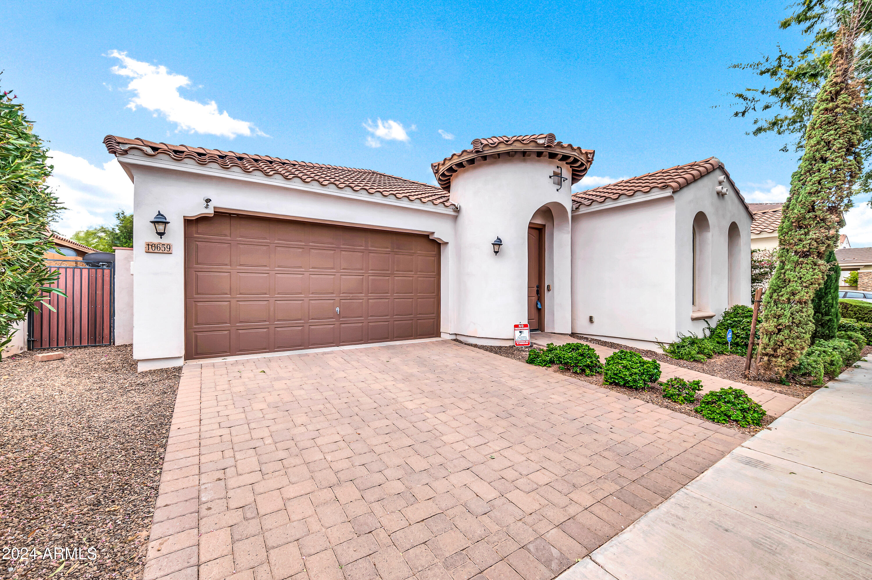 10659 E PIVITOL Avenue