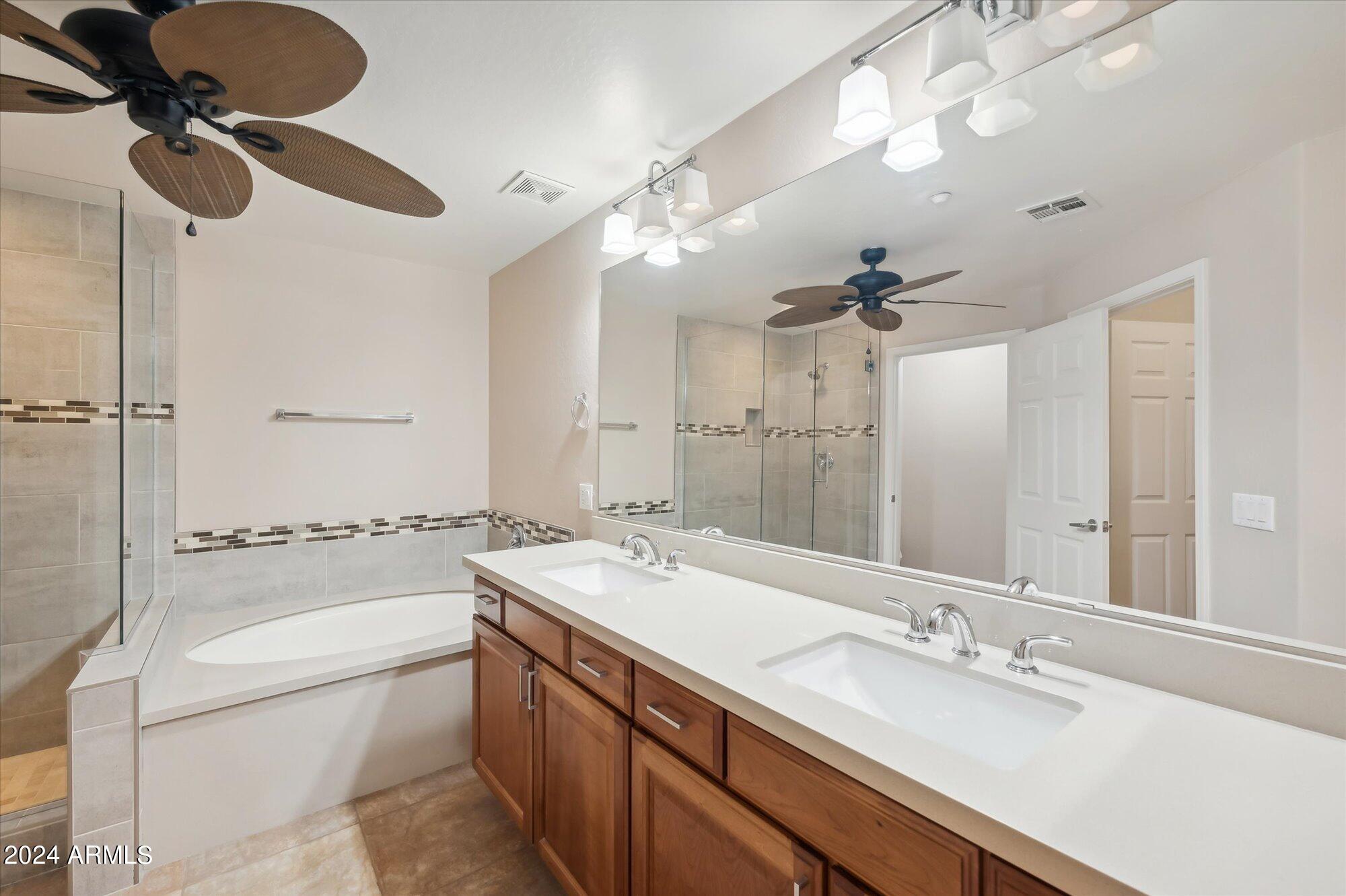 33550 N DOVE LAKES Drive # 1004