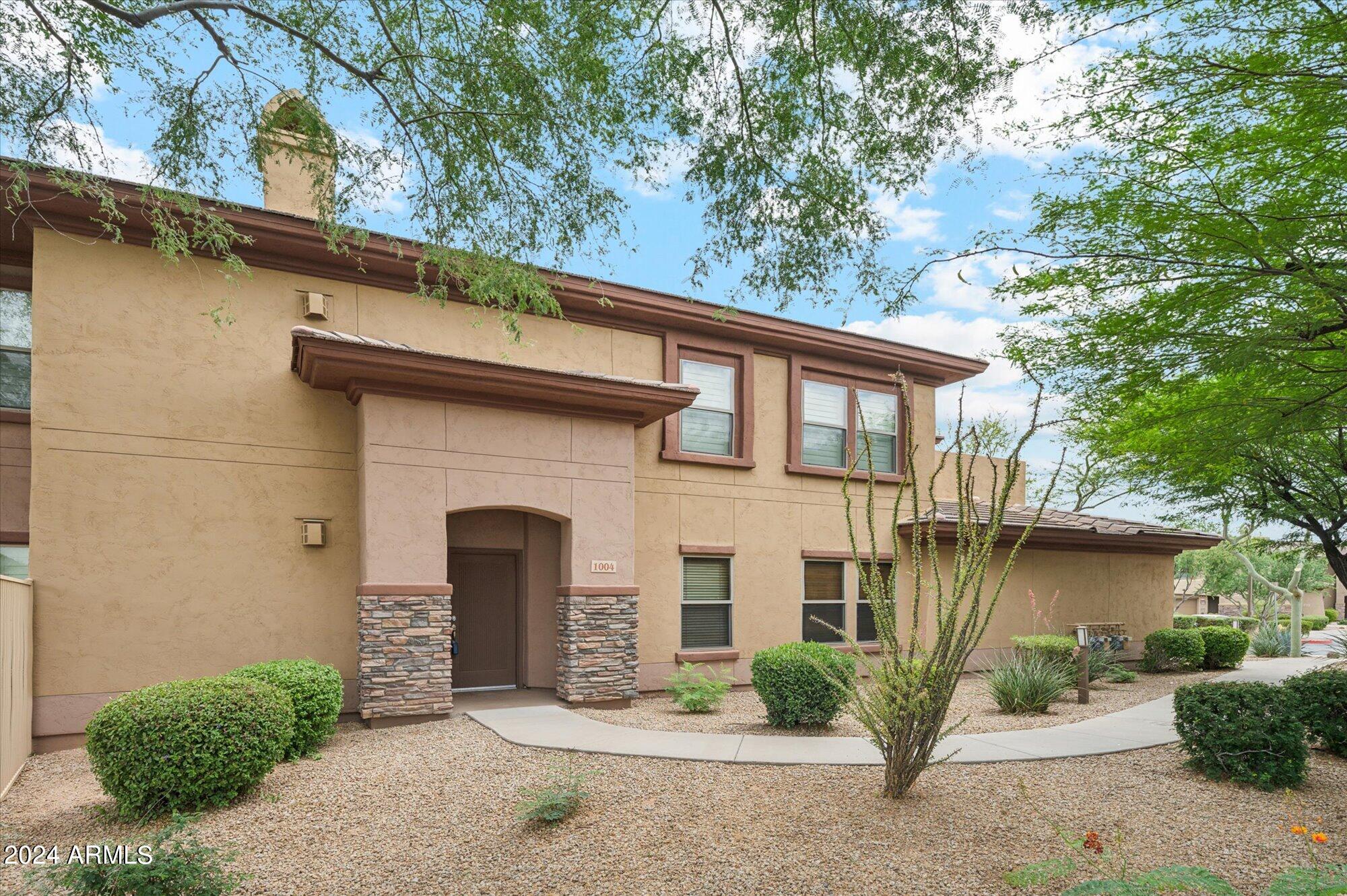 33550 N DOVE LAKES Drive # 1004