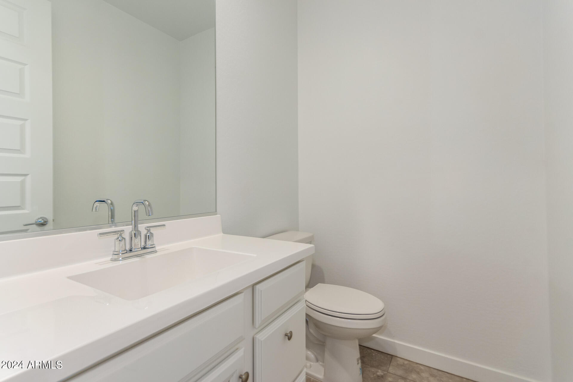 19216 W HAZELWOOD Street