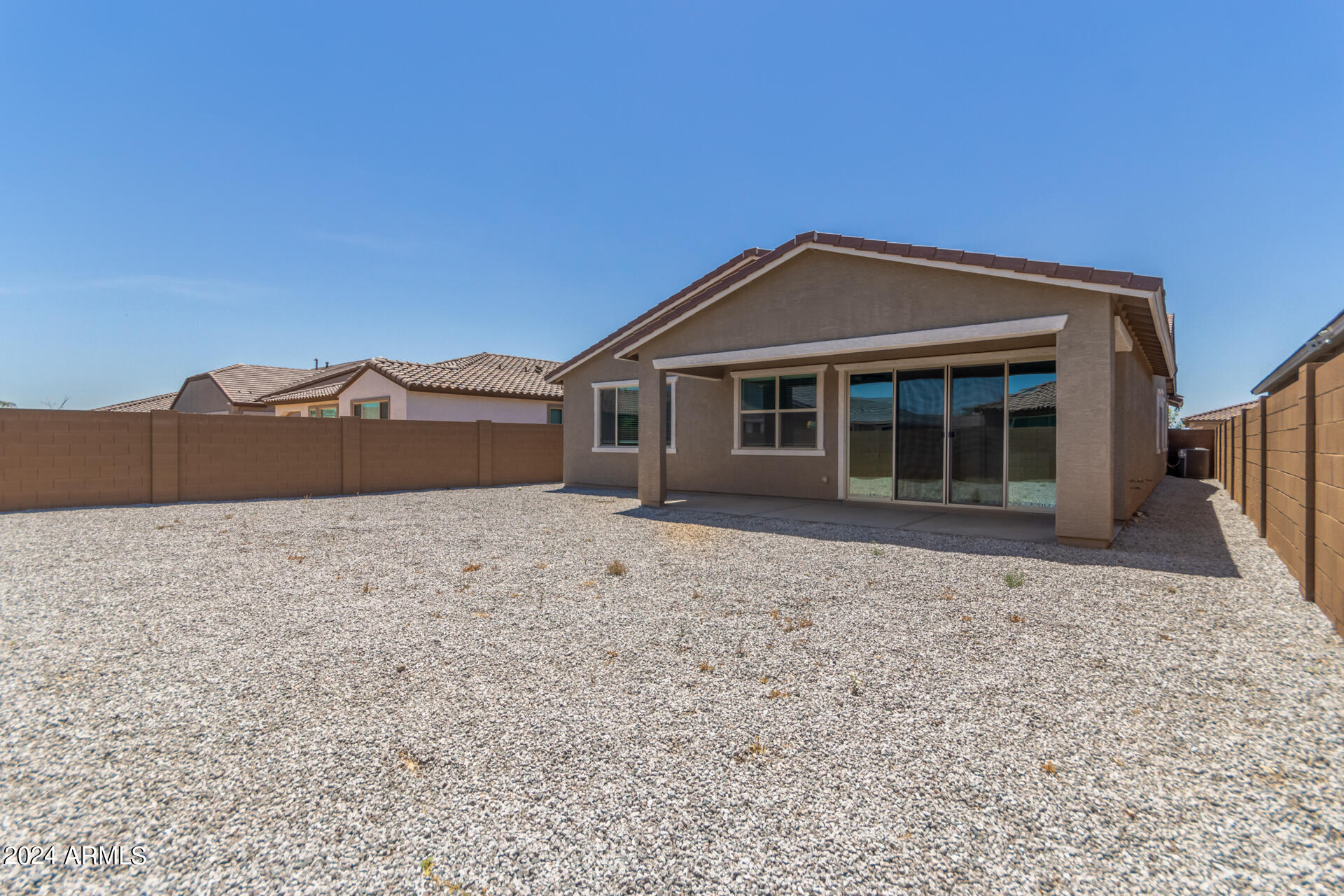 19216 W HAZELWOOD Street