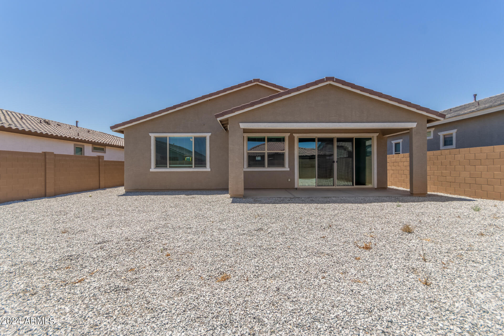 19216 W HAZELWOOD Street