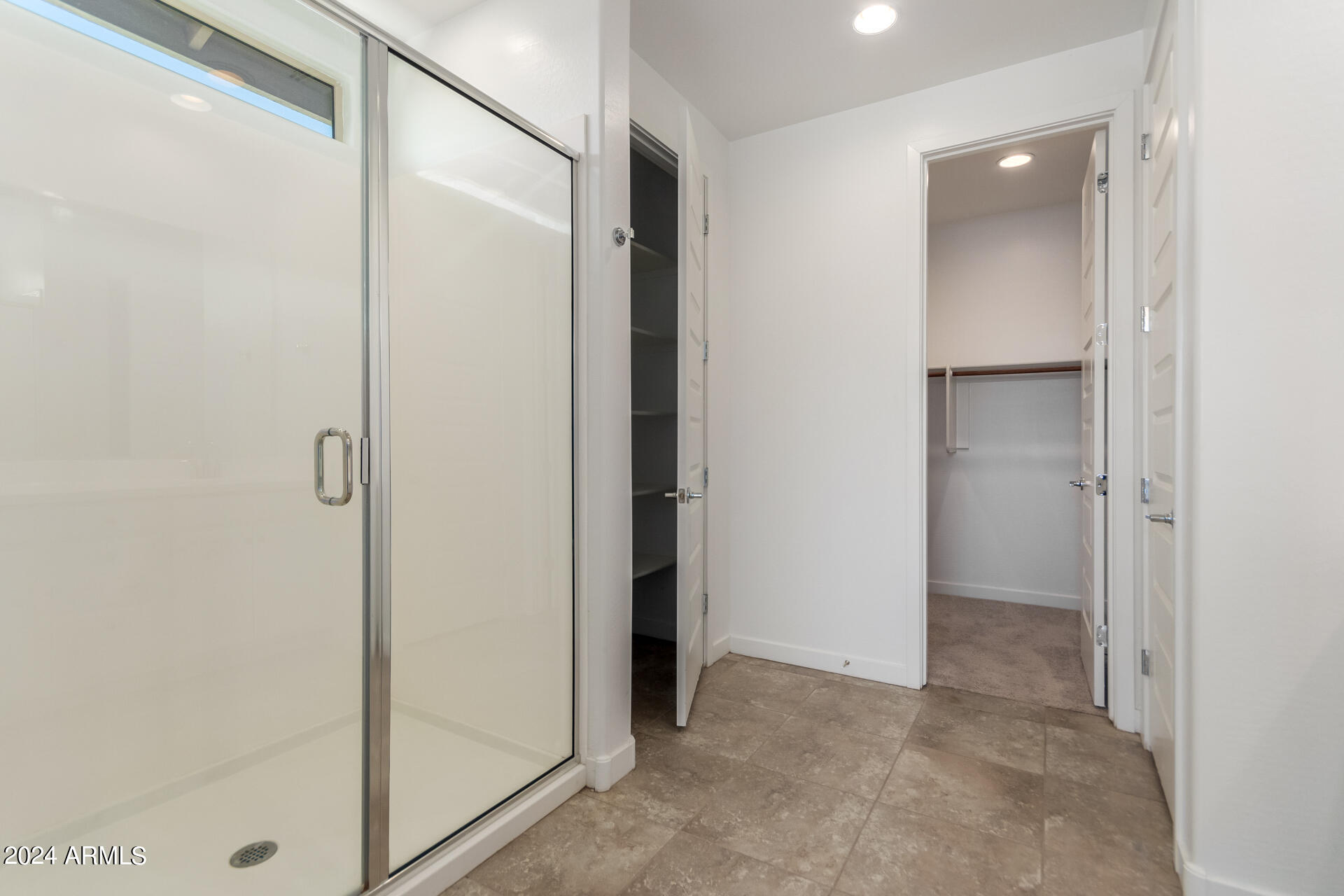 19216 W HAZELWOOD Street