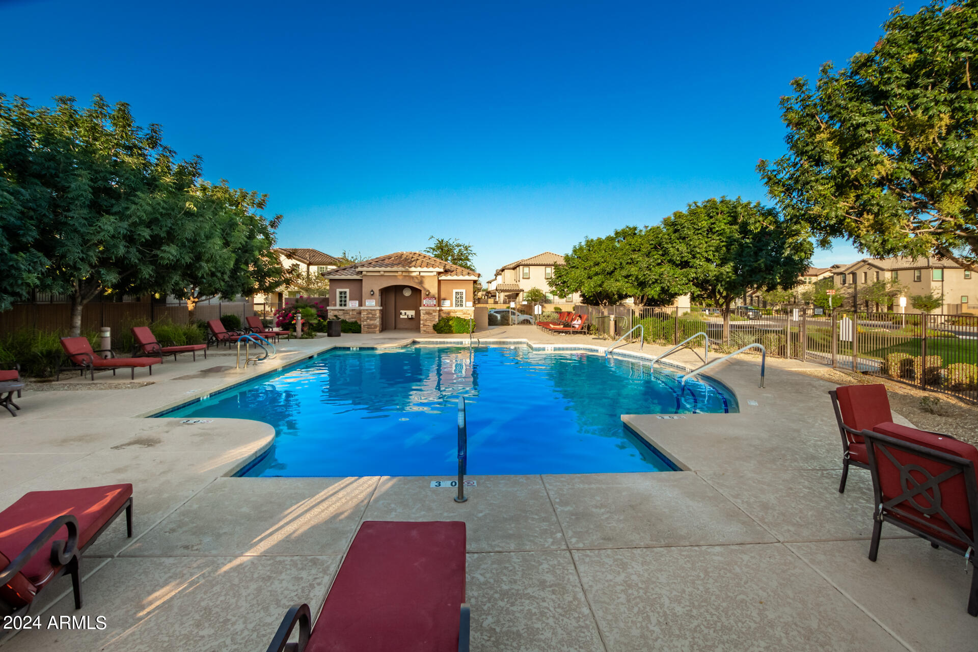 11689 N 166TH Drive