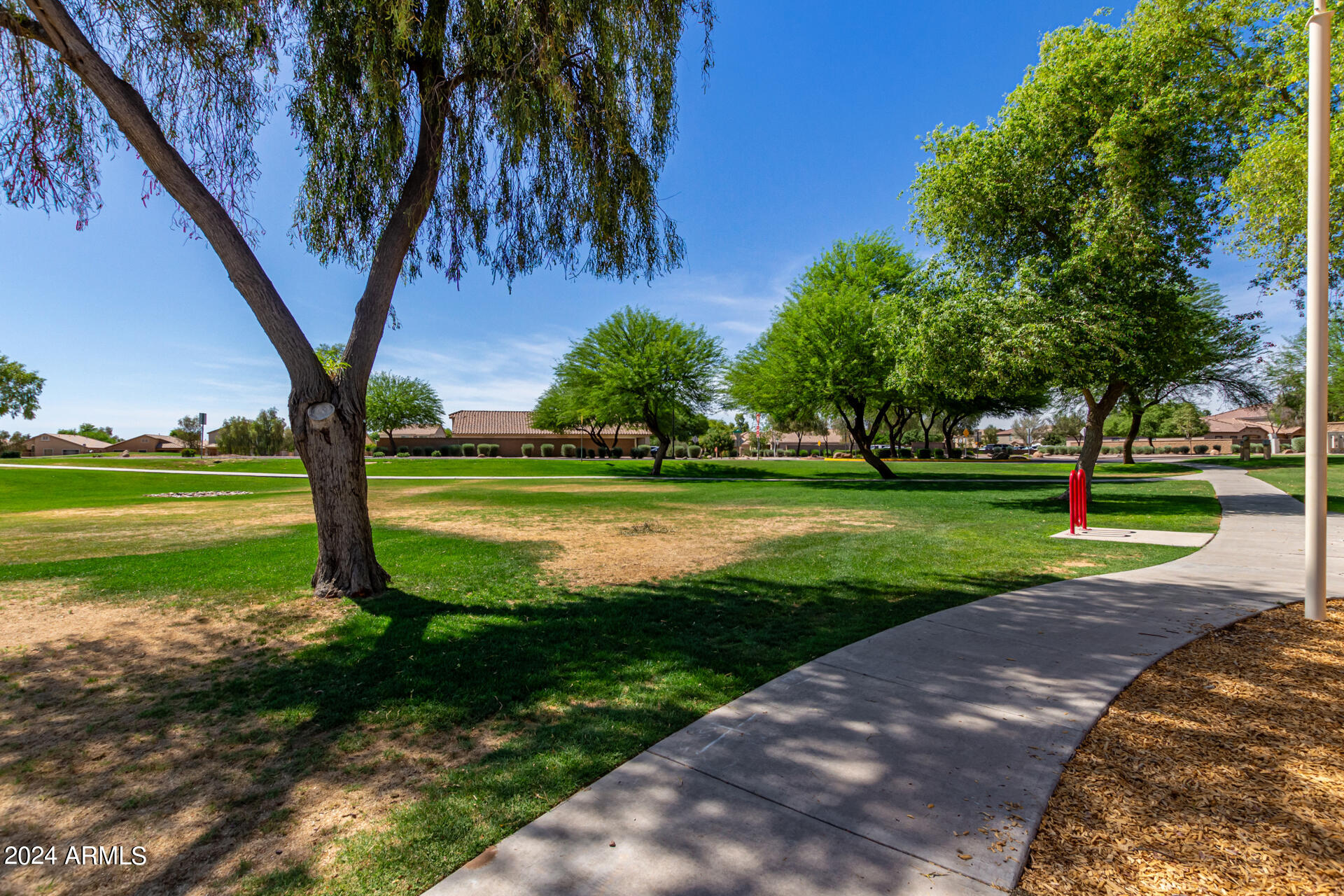 21675 E CAMINA PLATA --