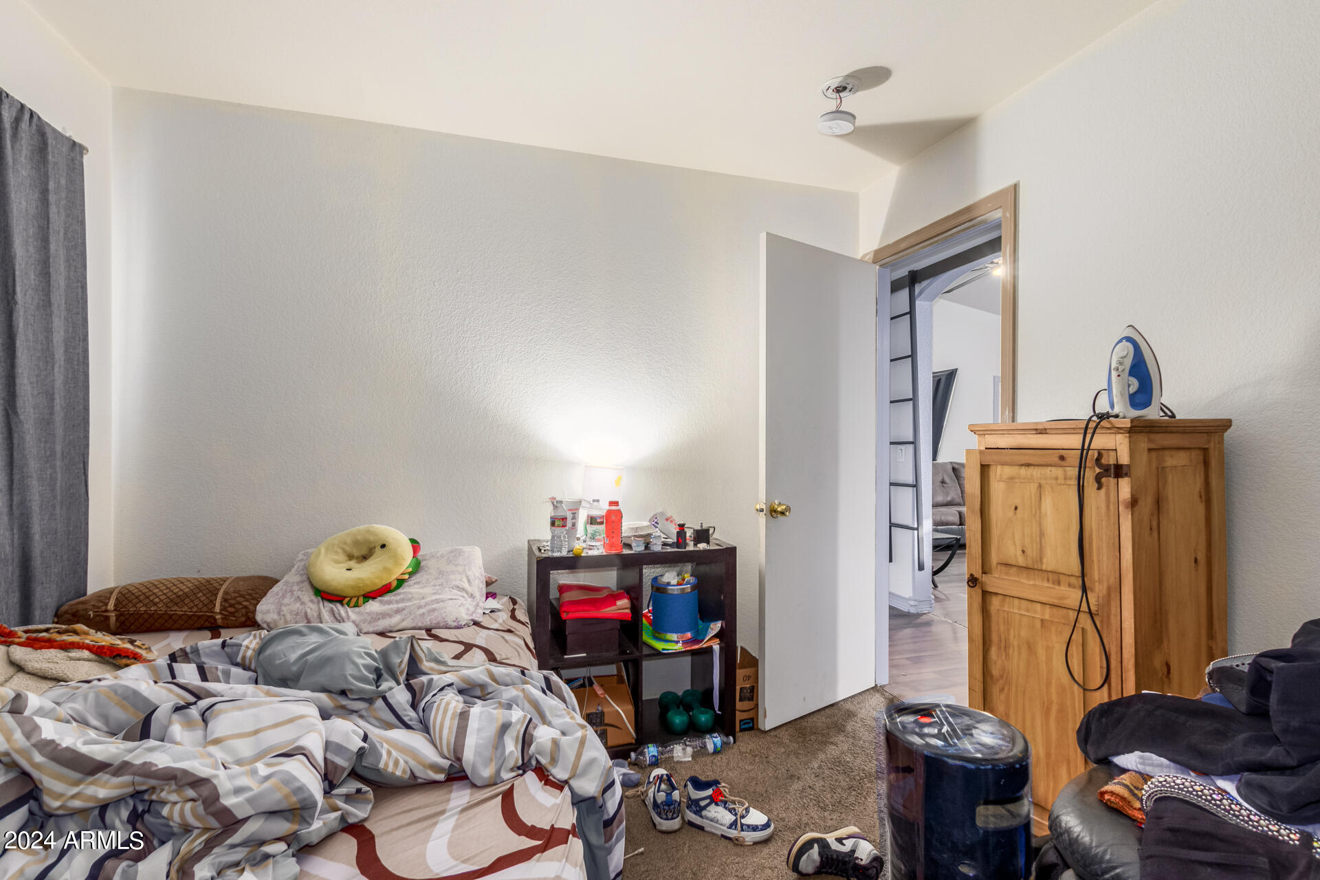 8755 W LOMA Lane