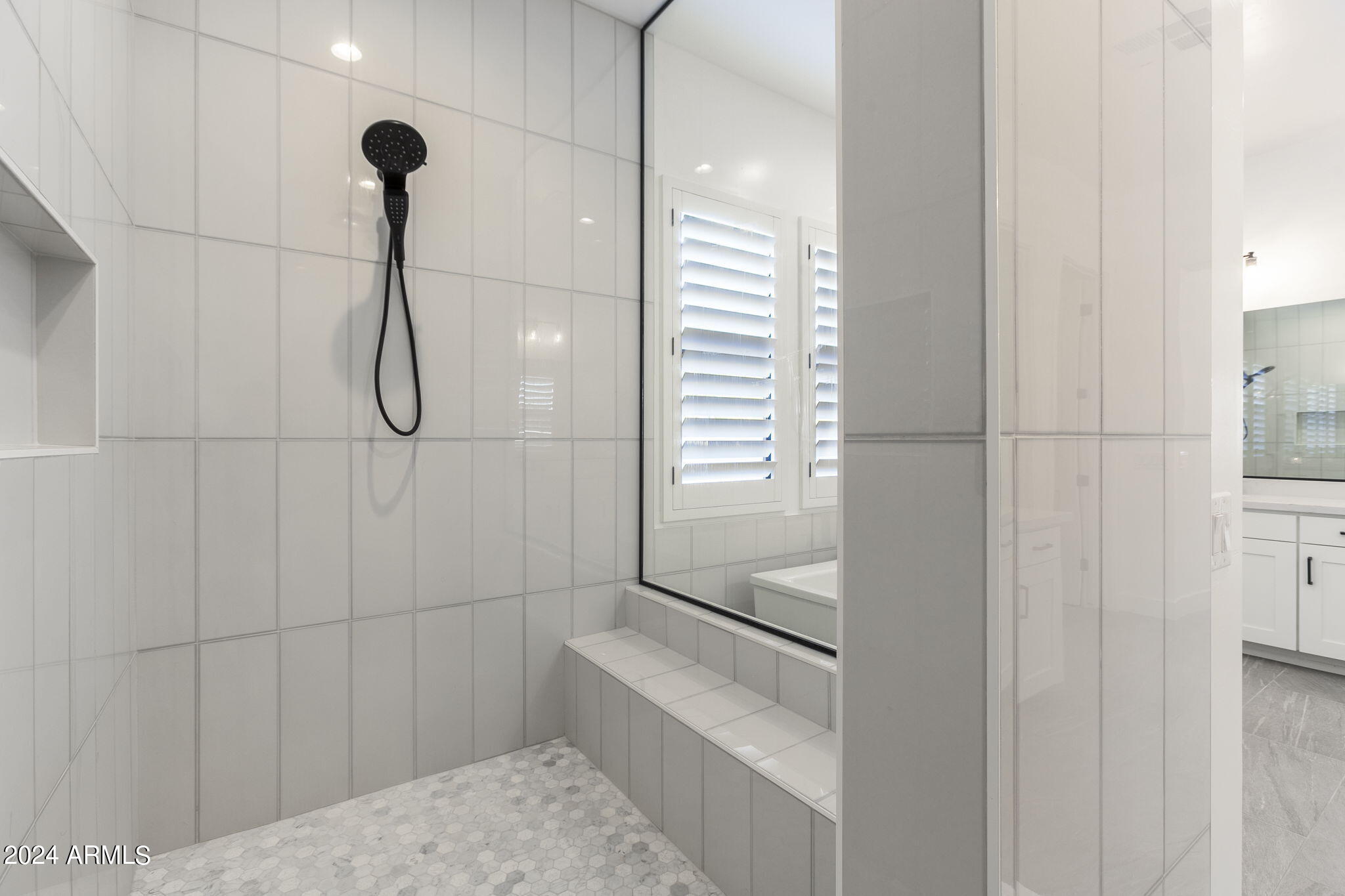 3311 W DESERT DAWN Drive