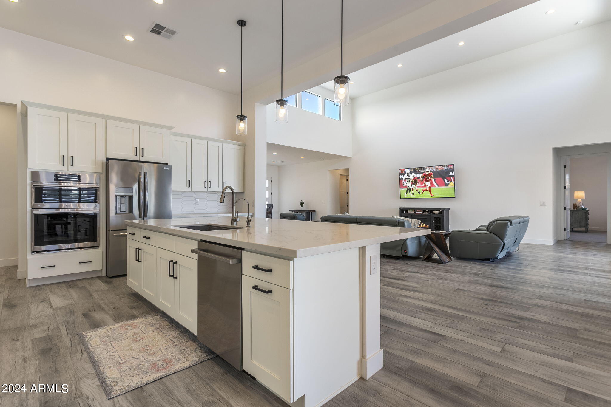 3311 W DESERT DAWN Drive