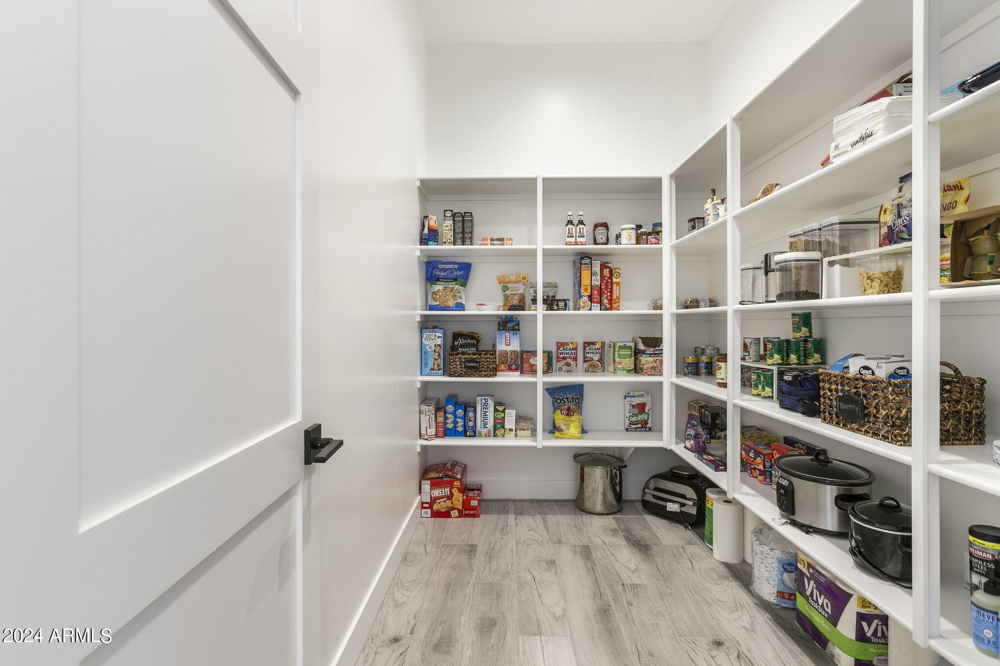 3311 W DESERT DAWN Drive