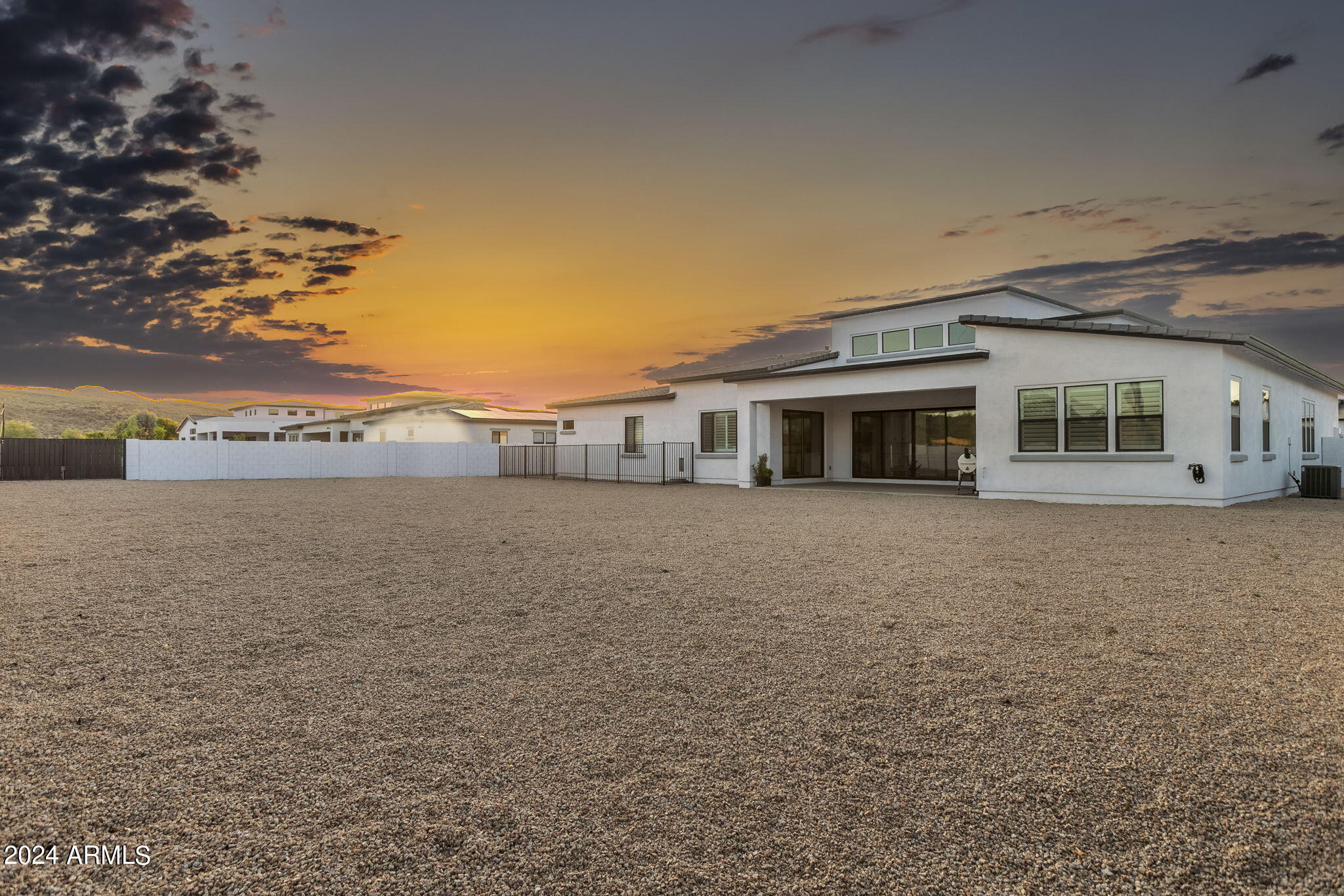 3311 W DESERT DAWN Drive