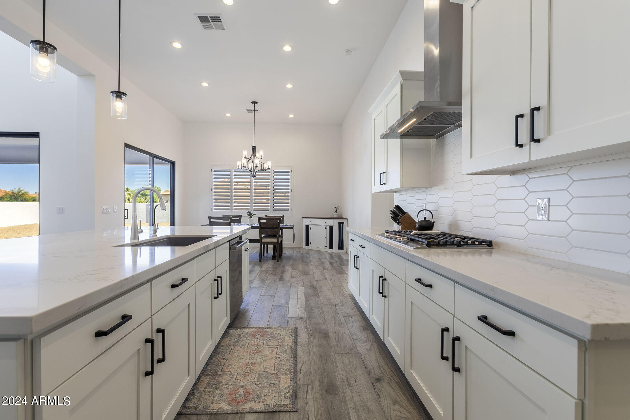 3311 W DESERT DAWN Drive