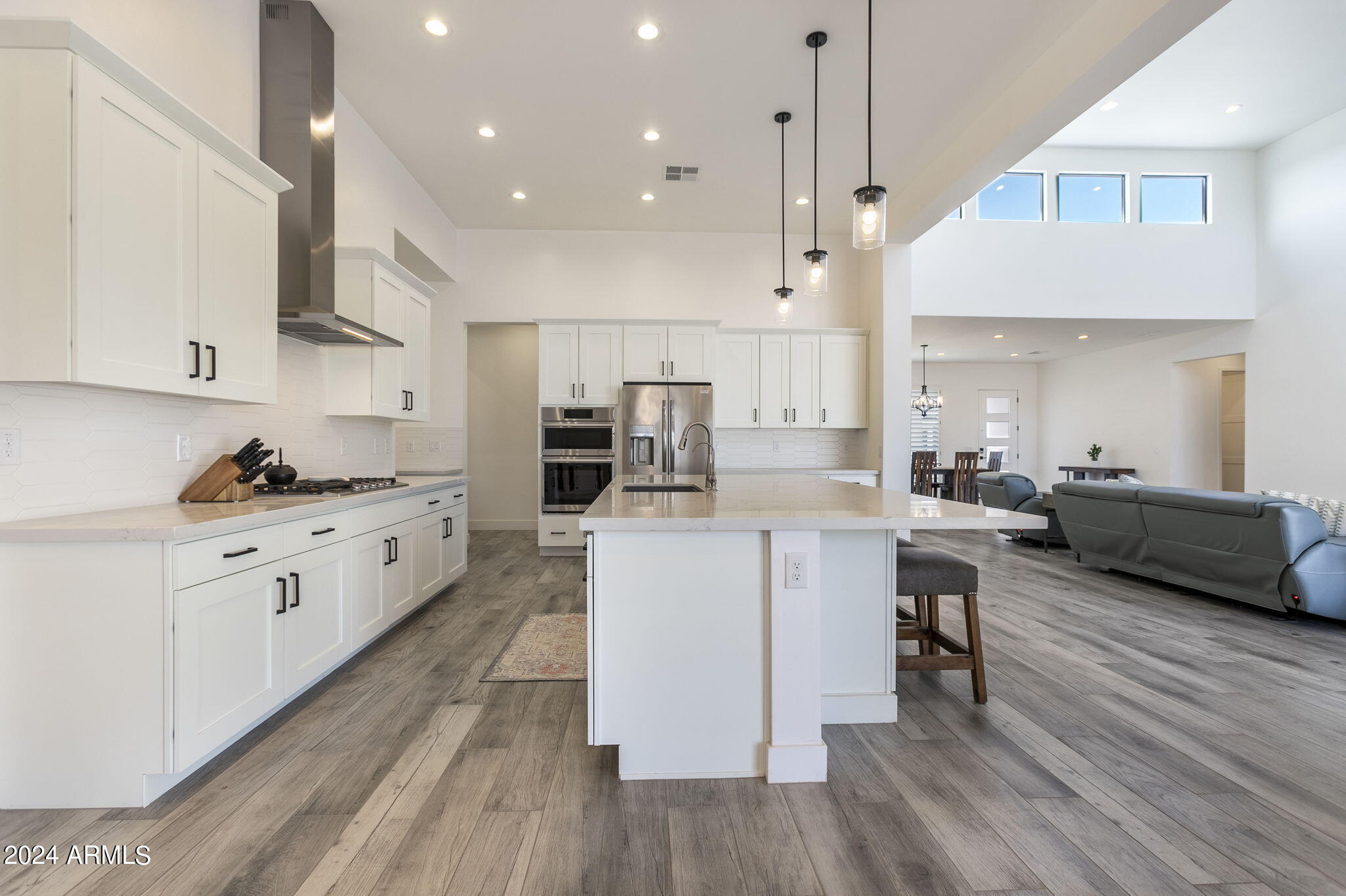 3311 W DESERT DAWN Drive