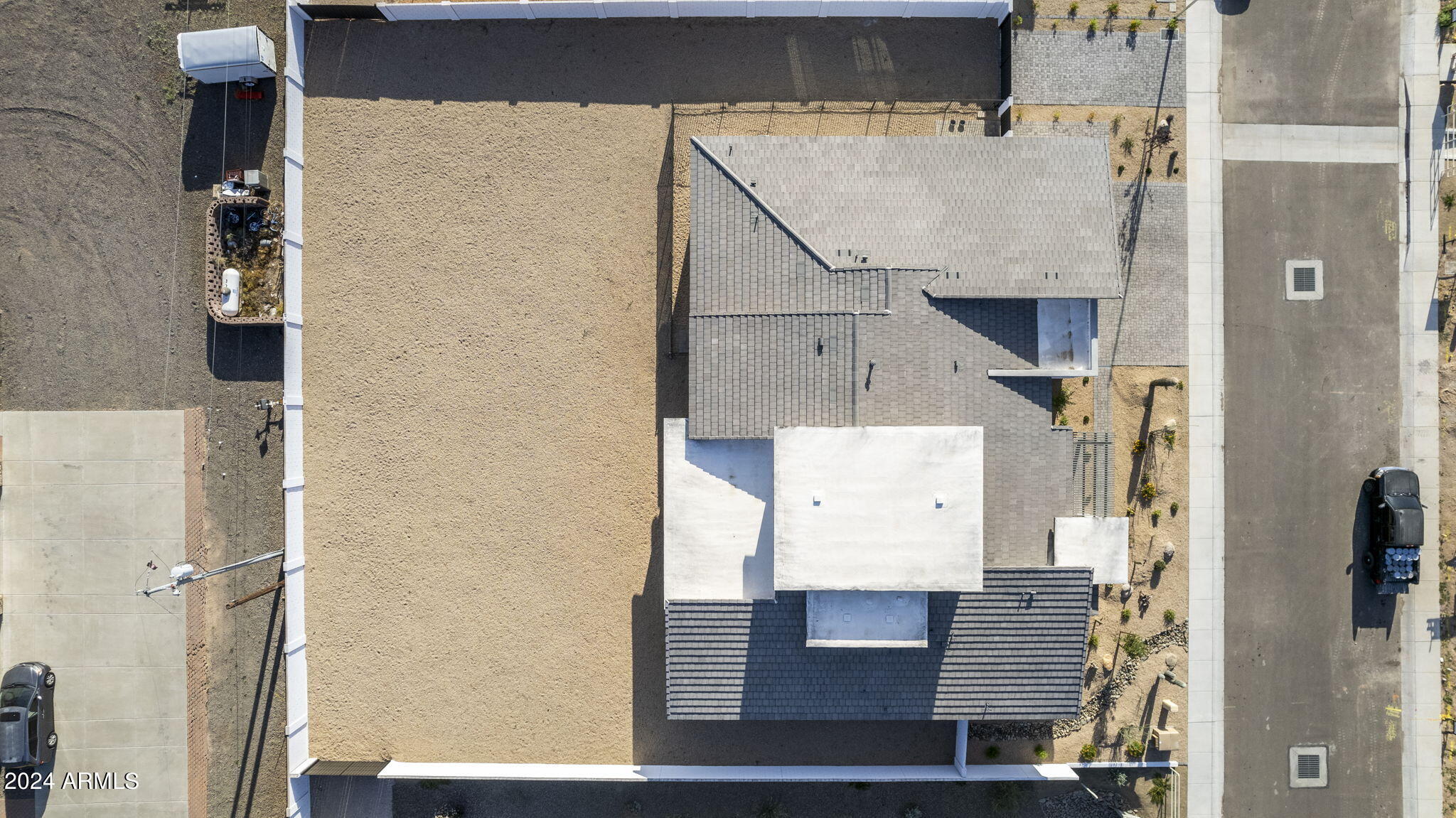 3311 W DESERT DAWN Drive