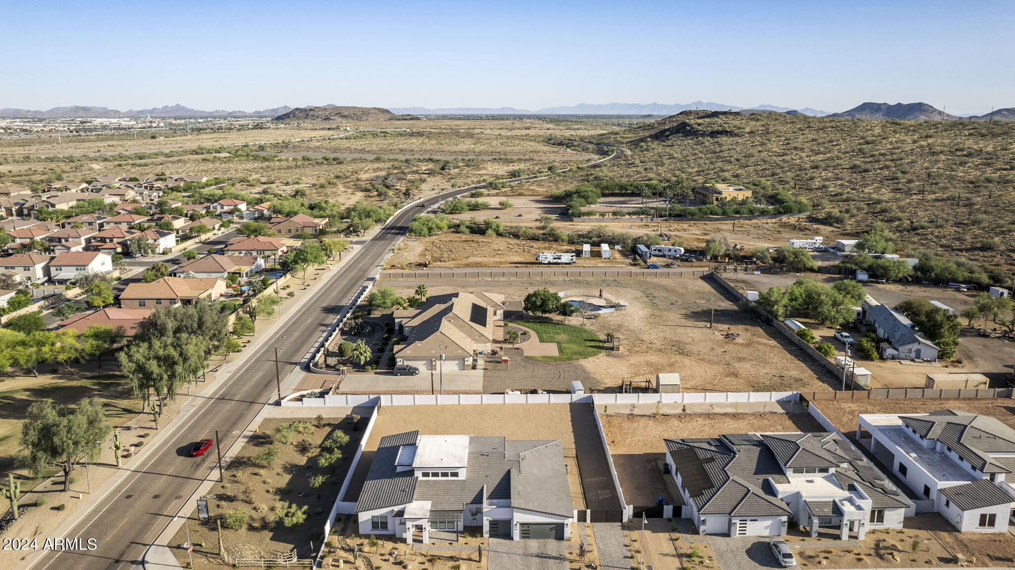 3311 W DESERT DAWN Drive