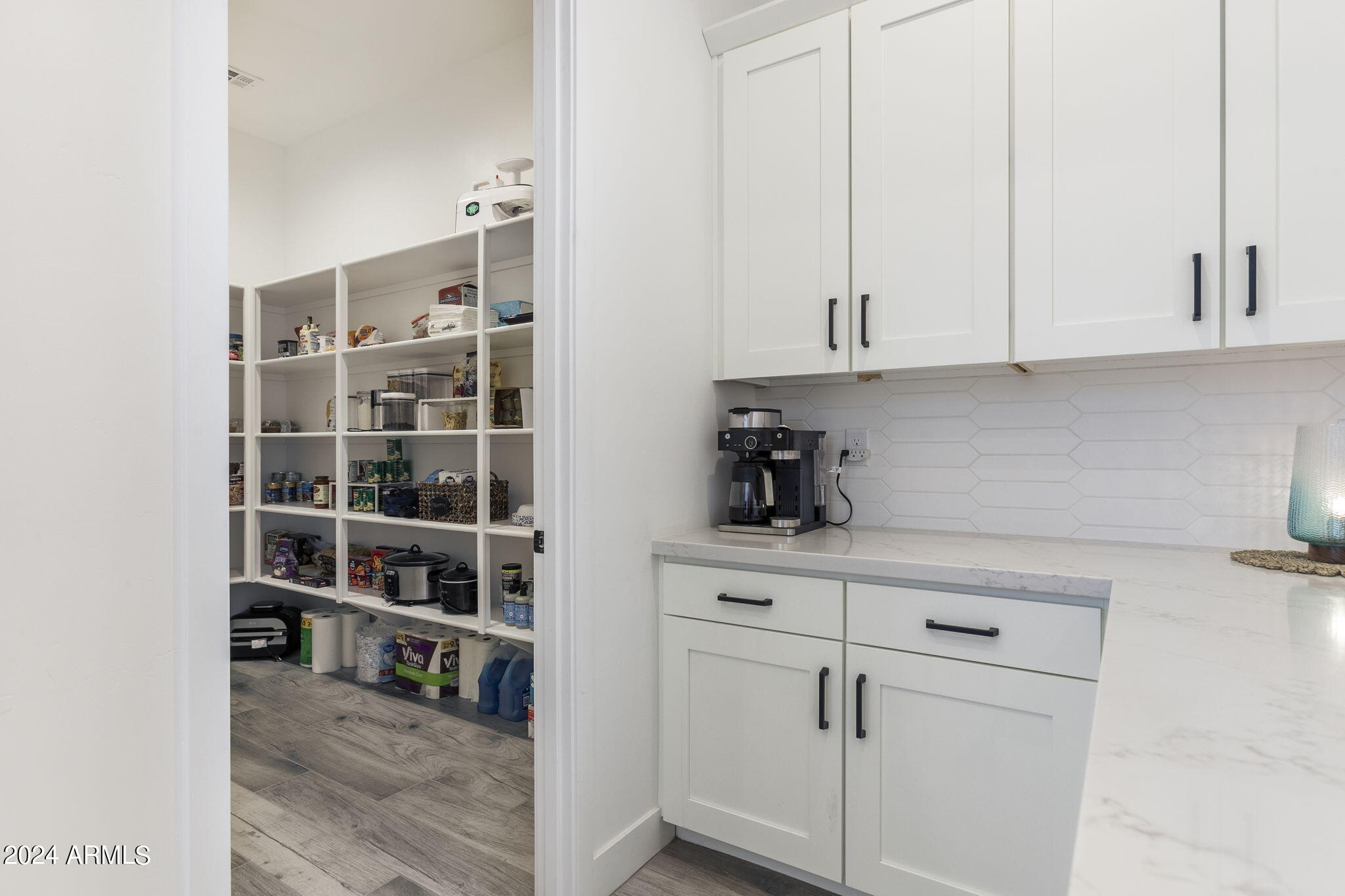 3311 W DESERT DAWN Drive