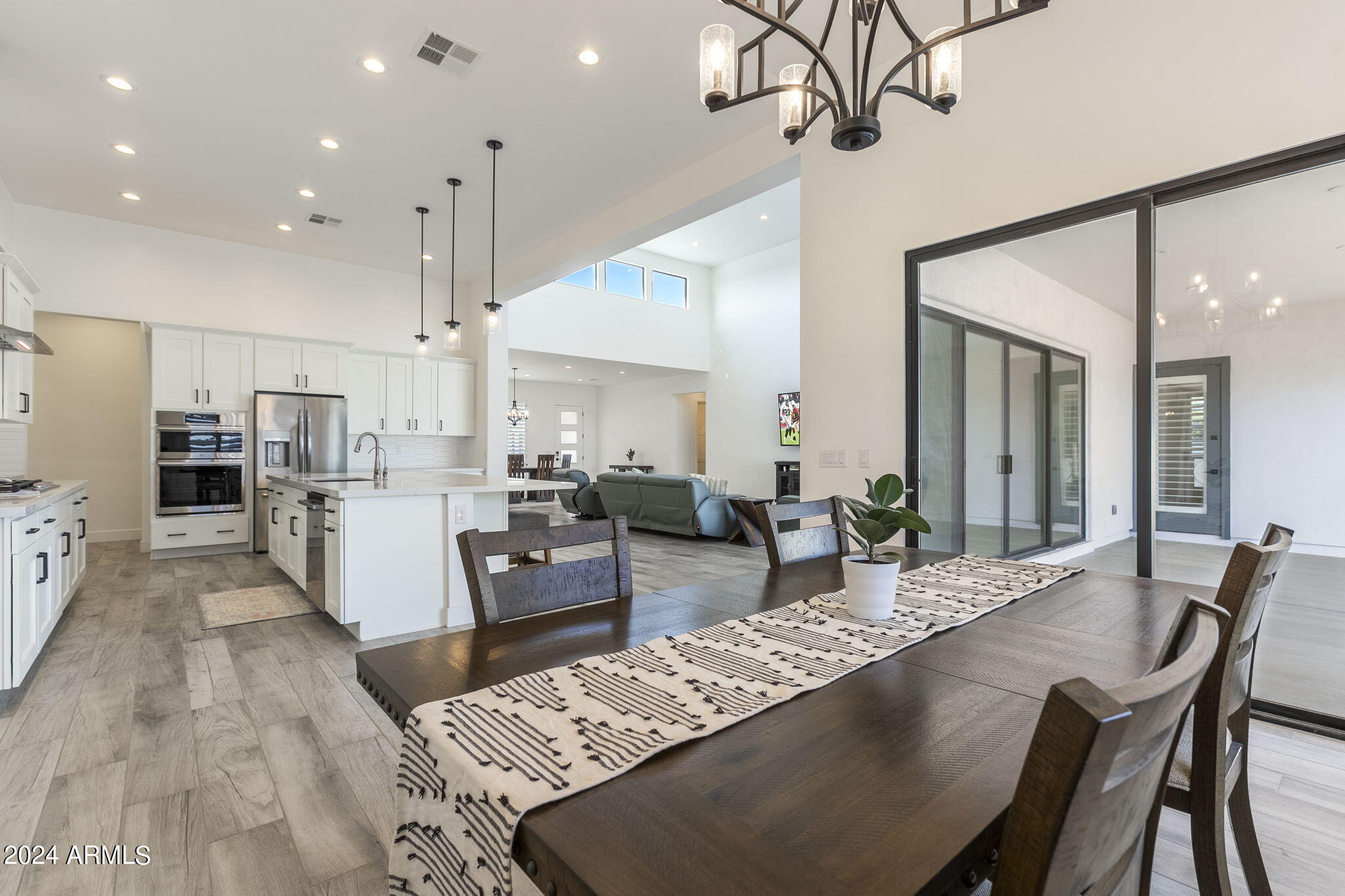 3311 W DESERT DAWN Drive