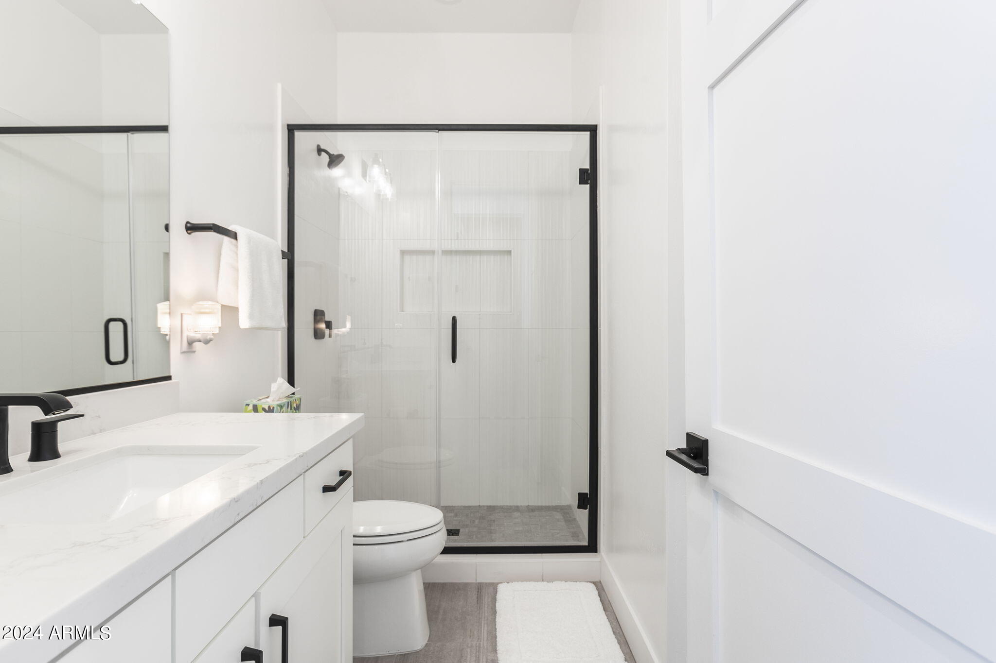 3311 W DESERT DAWN Drive