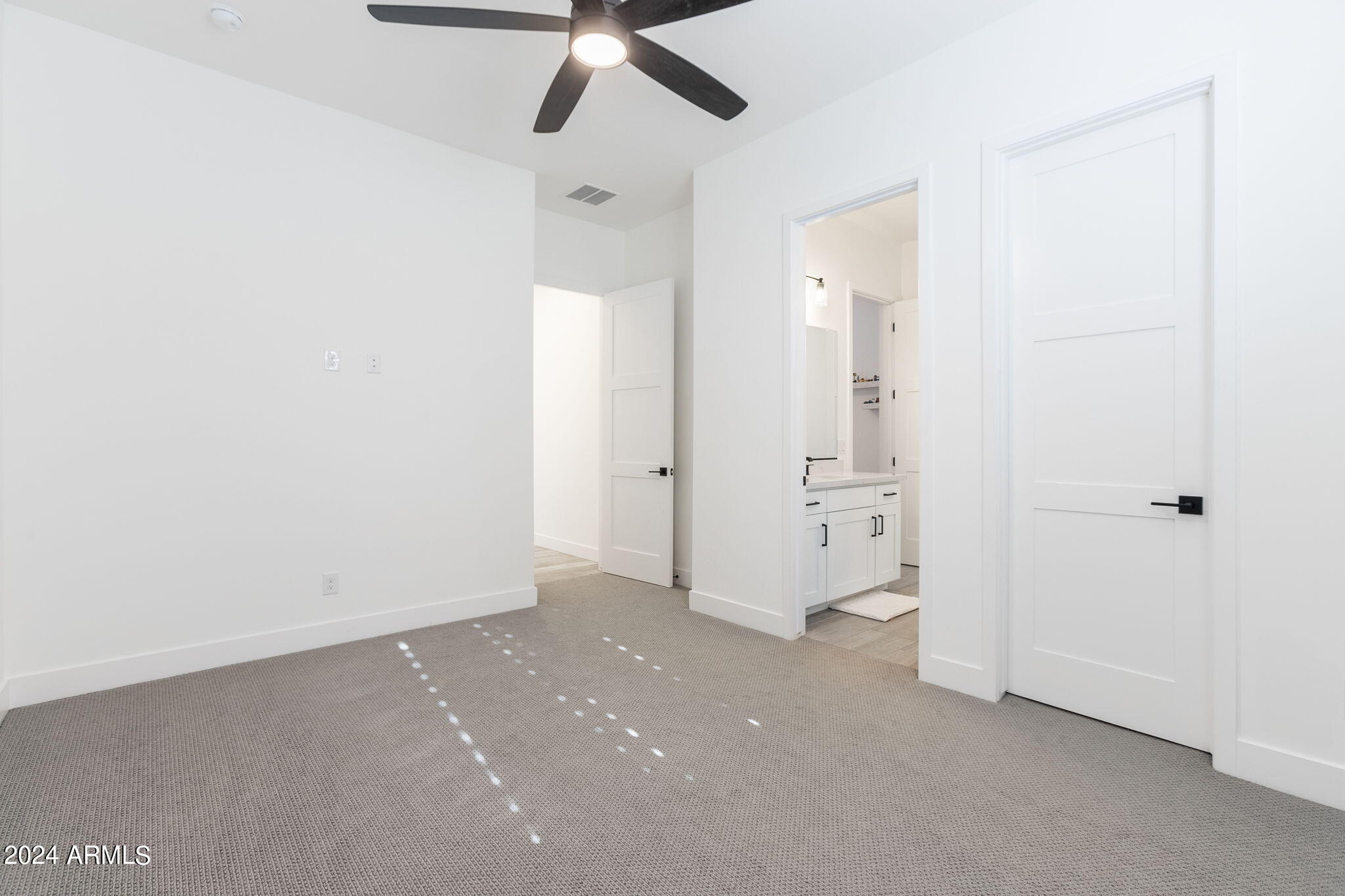 3311 W DESERT DAWN Drive