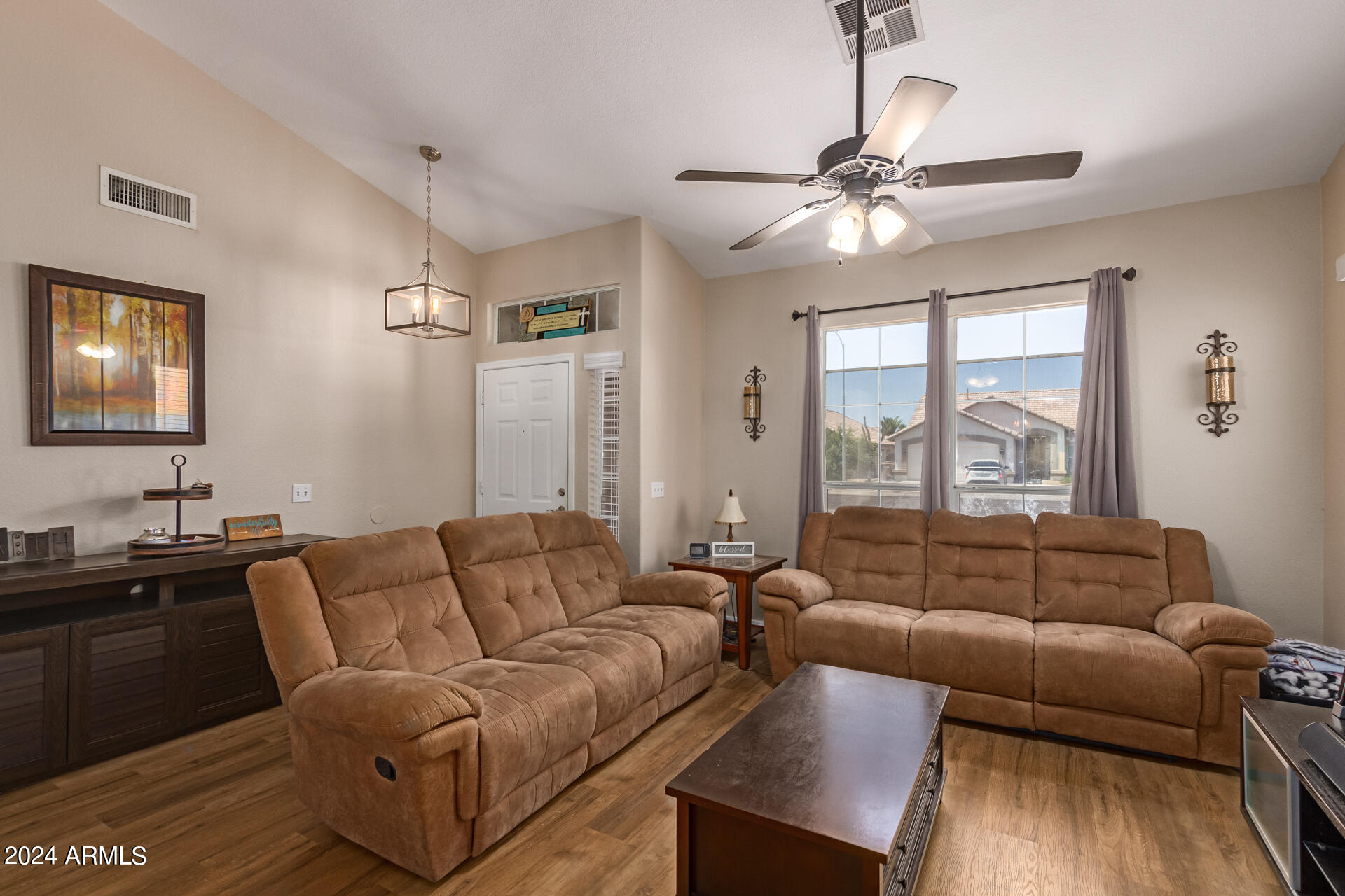 7551 W JENAN Drive