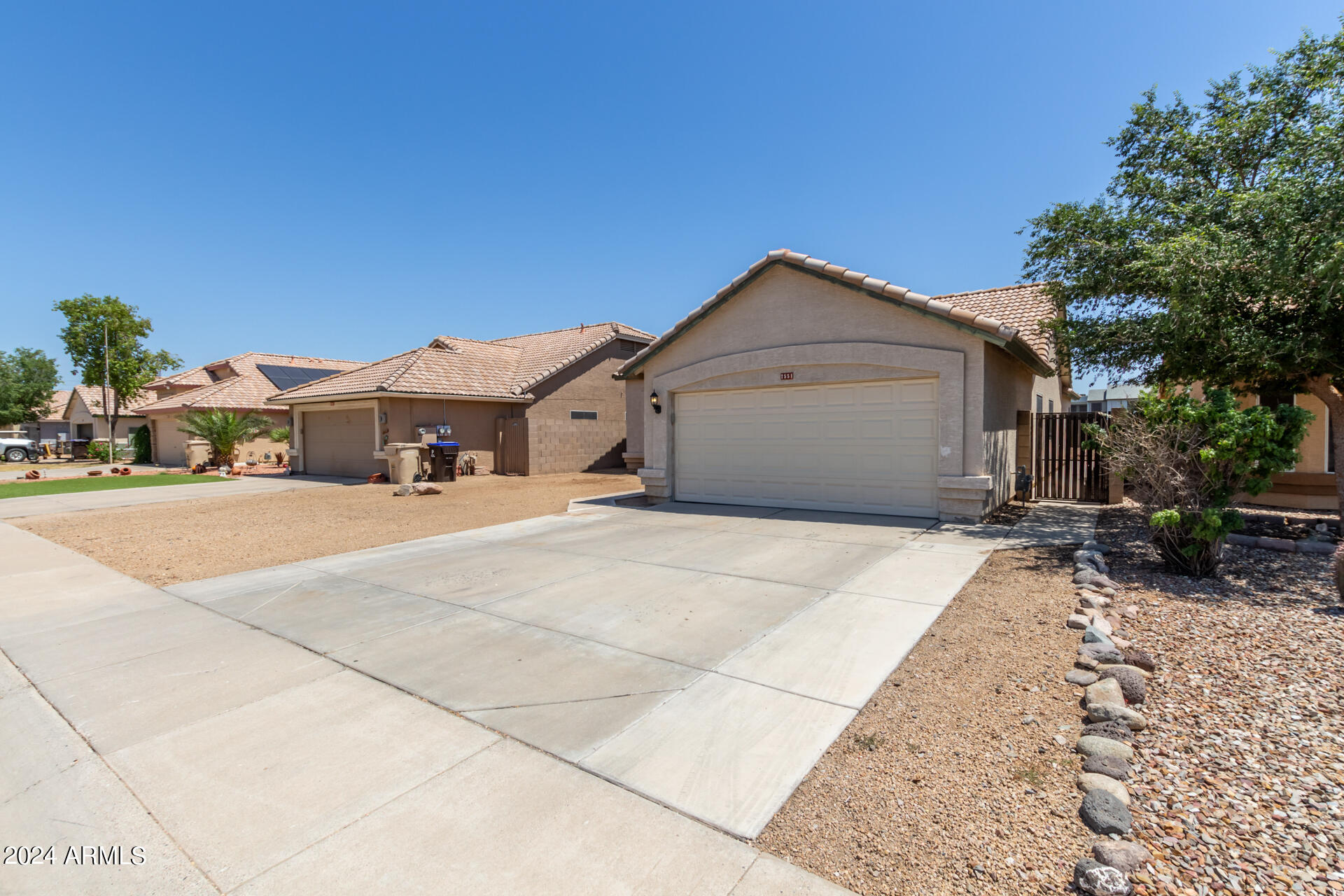 7551 W JENAN Drive