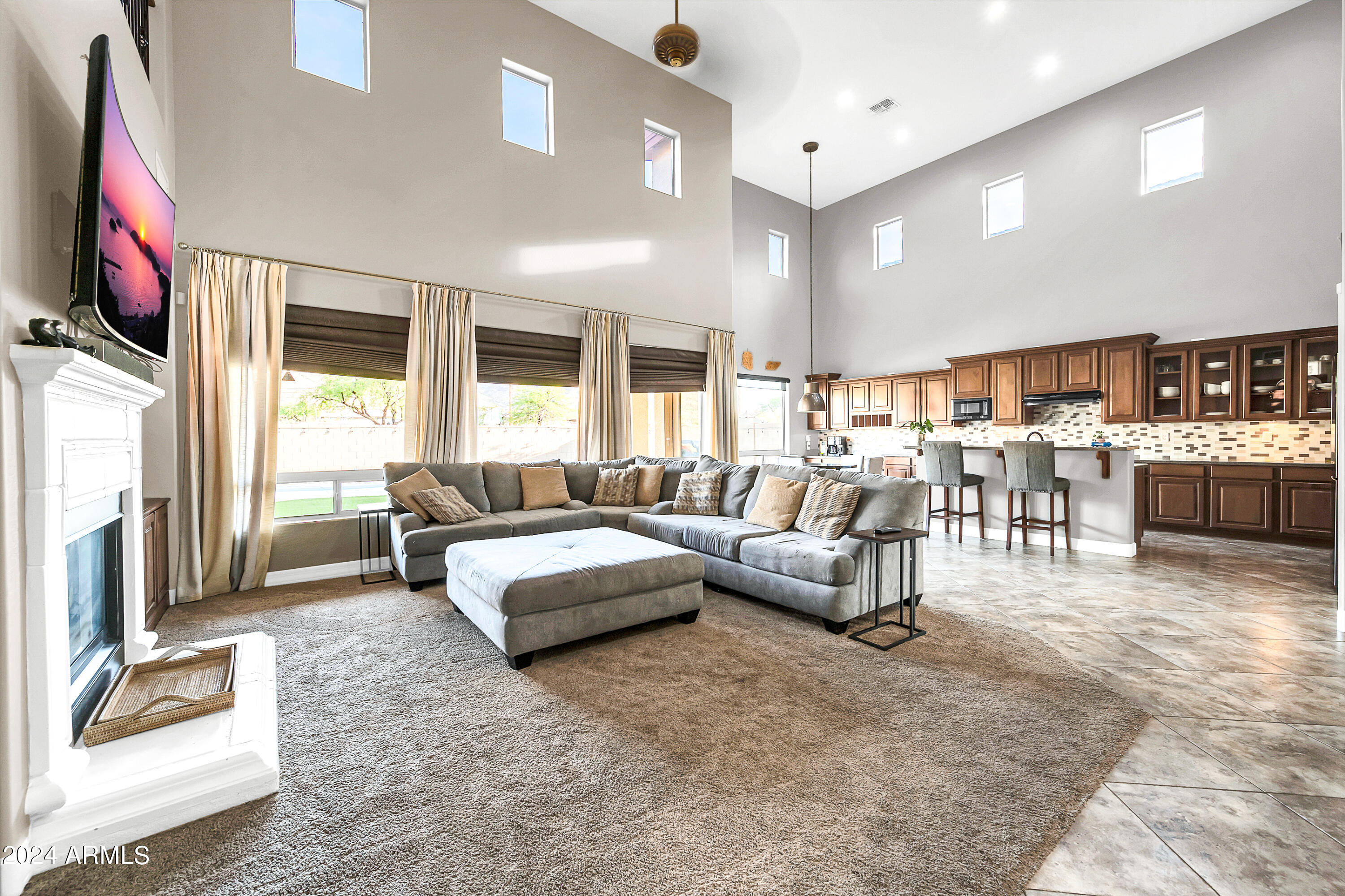 2513 W MINERAL Road