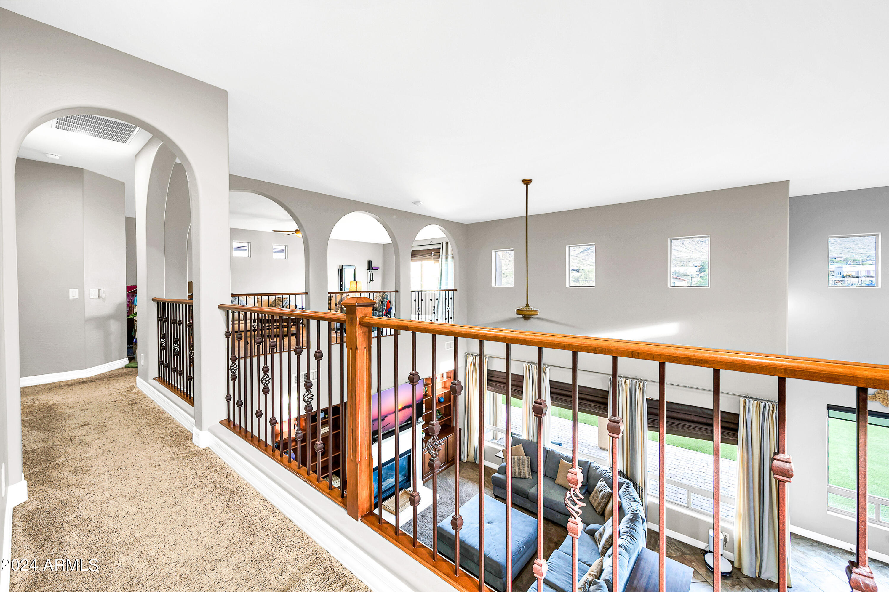 2513 W MINERAL Road