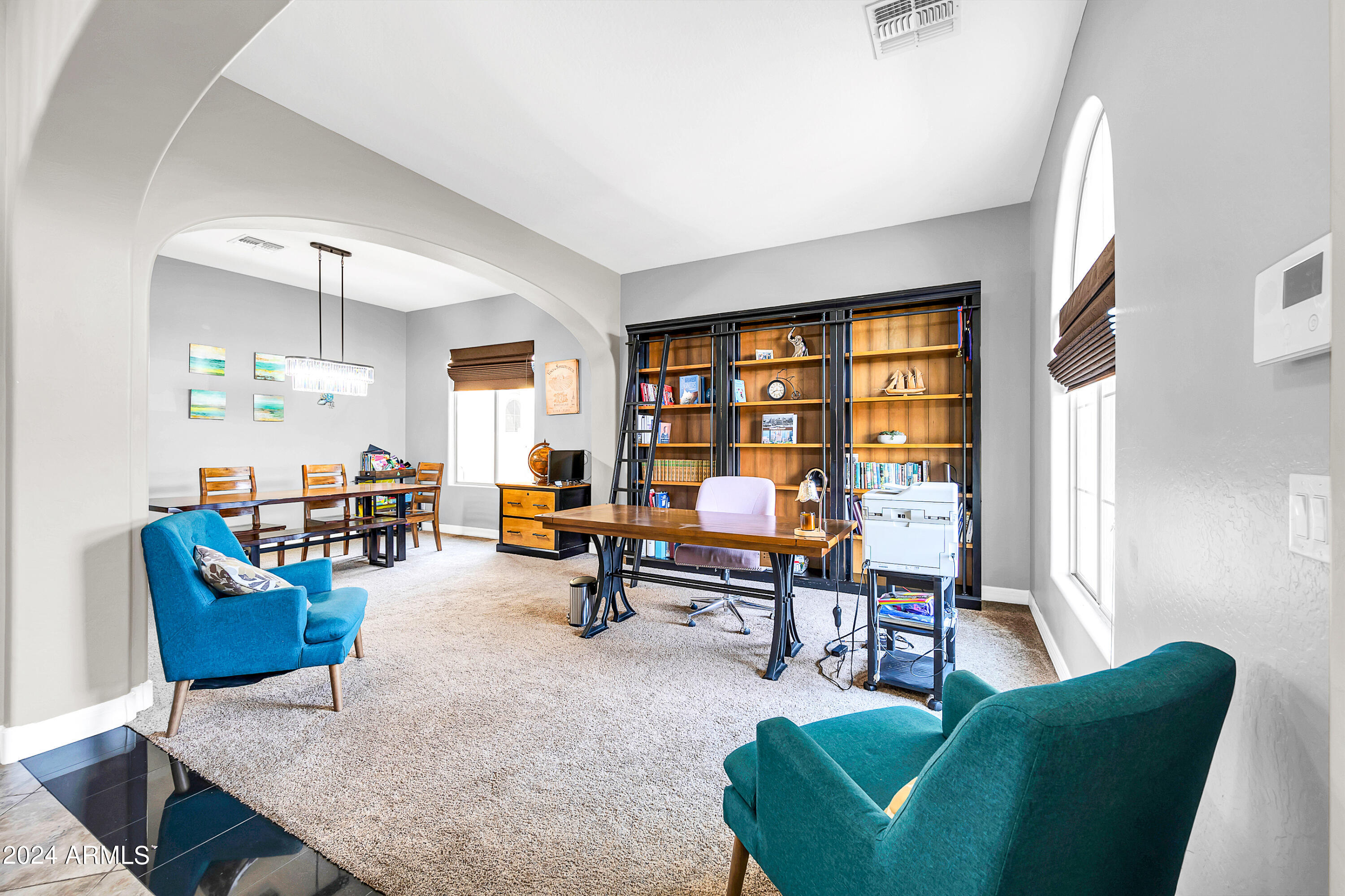 2513 W MINERAL Road