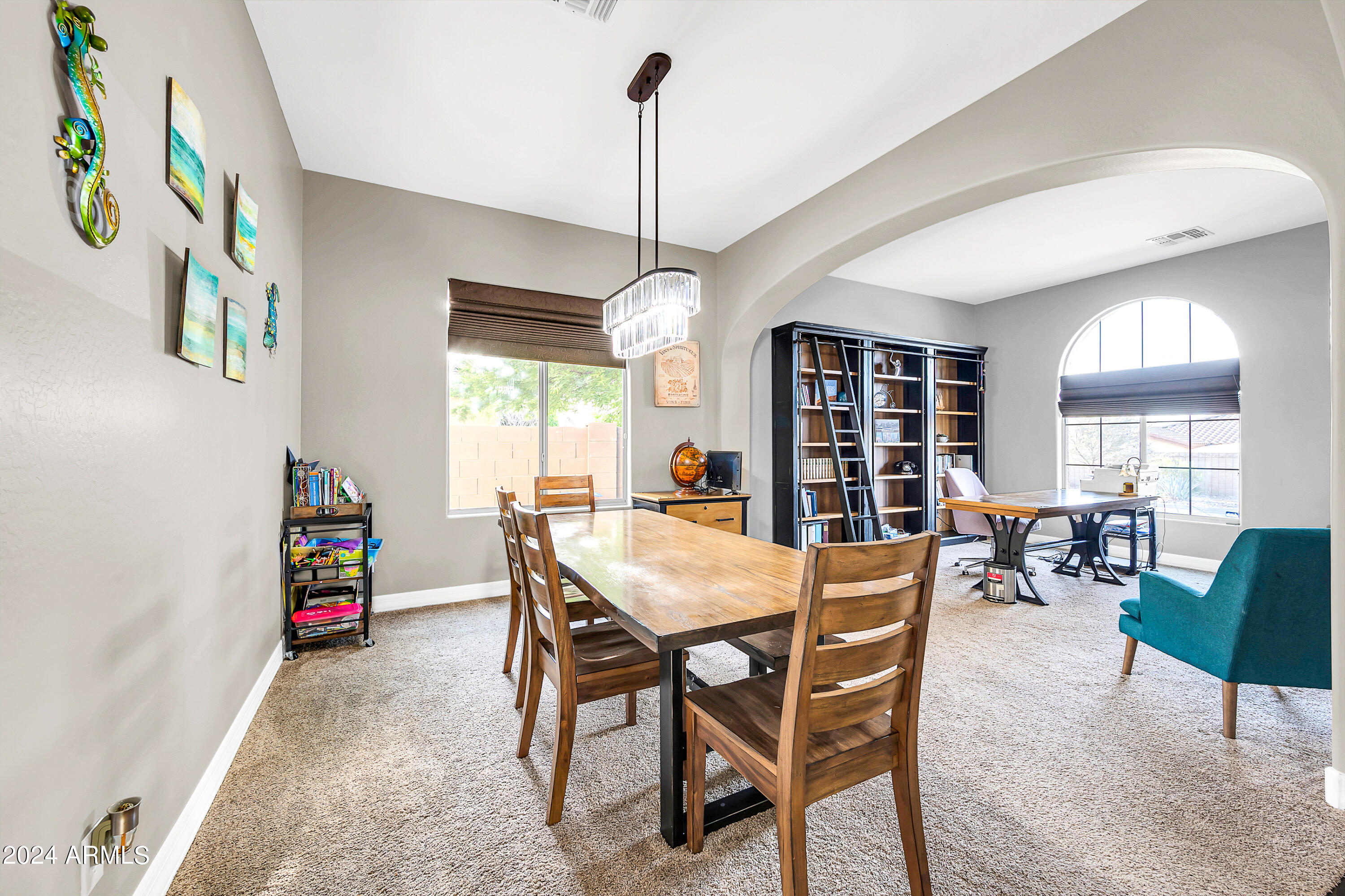 2513 W MINERAL Road
