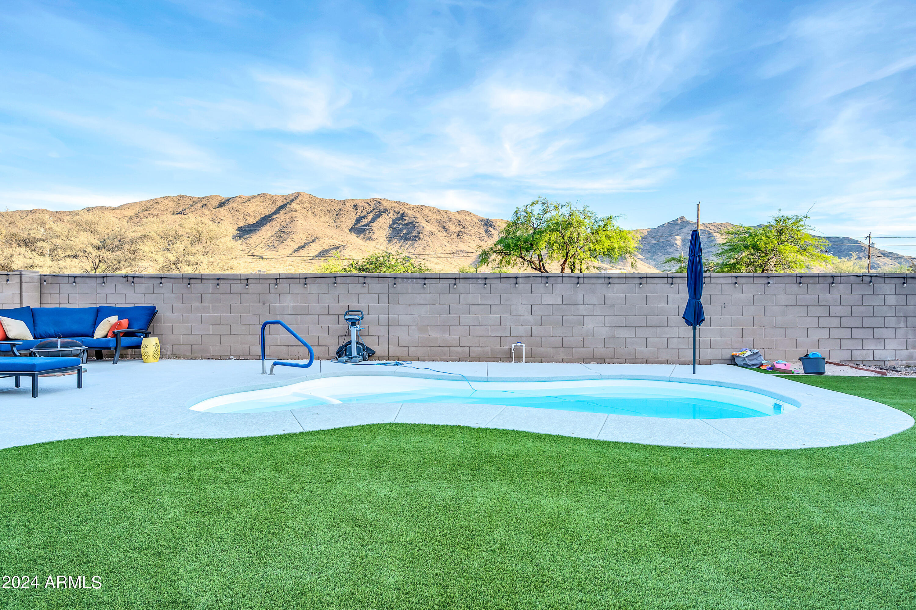2513 W MINERAL Road