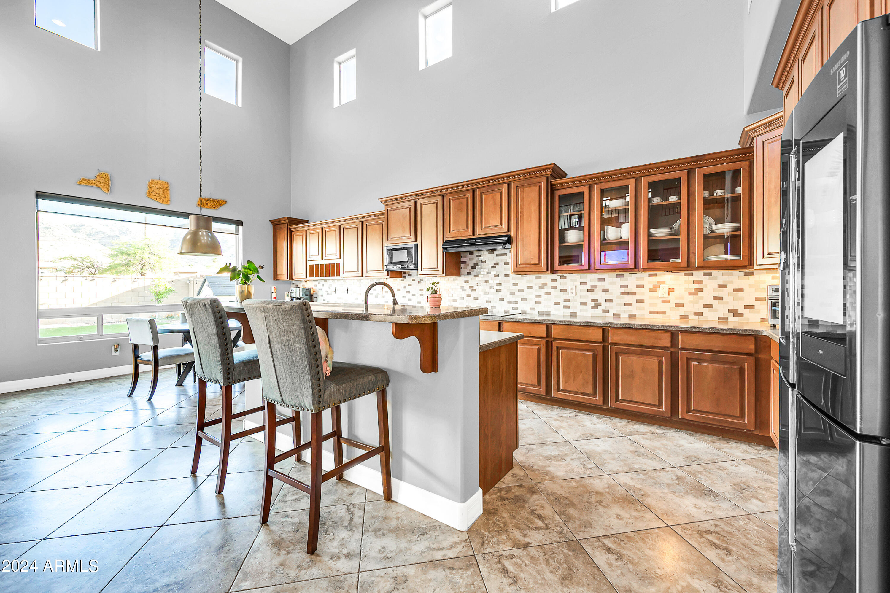 2513 W MINERAL Road
