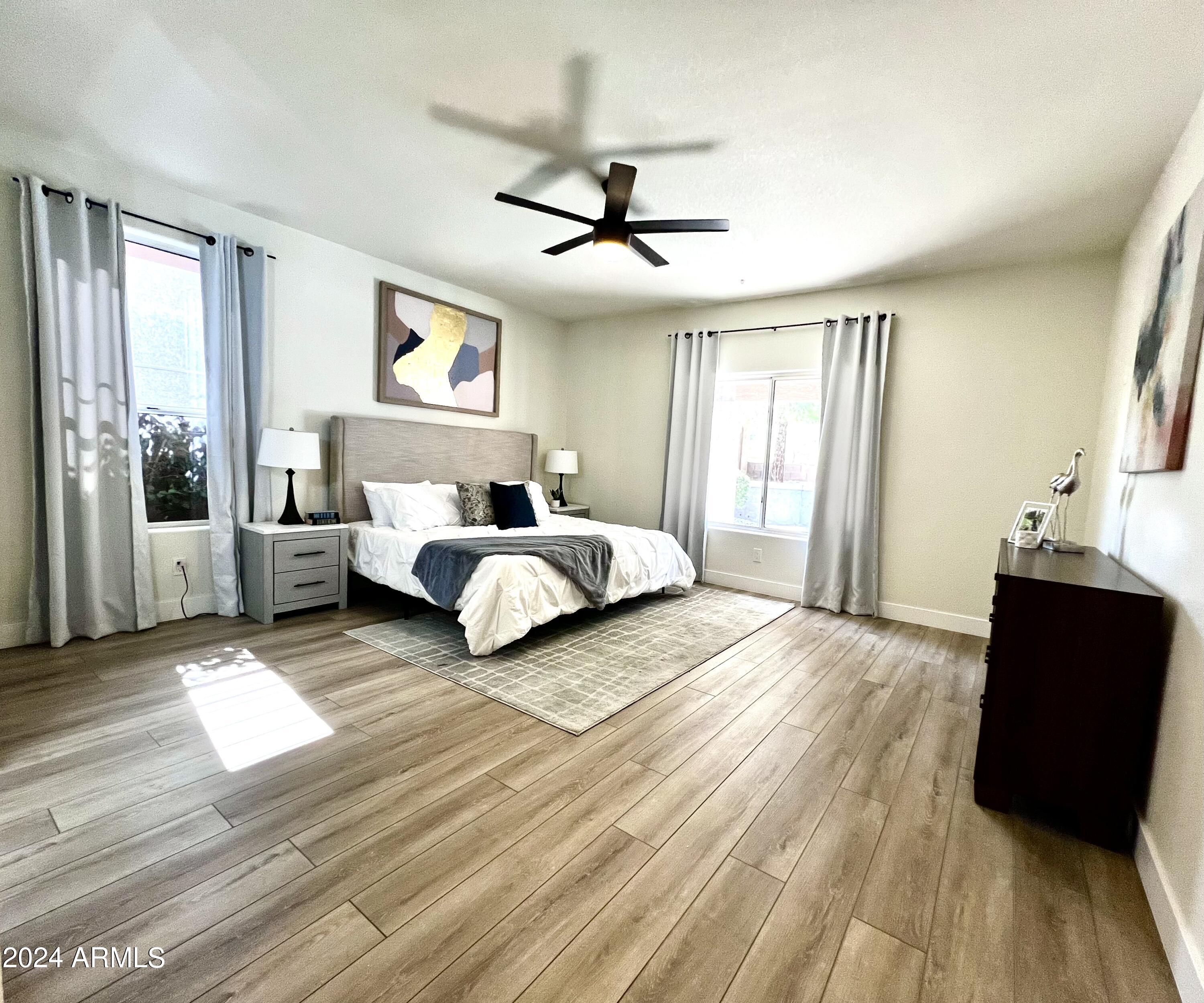 7336 E SAND HILLS Road