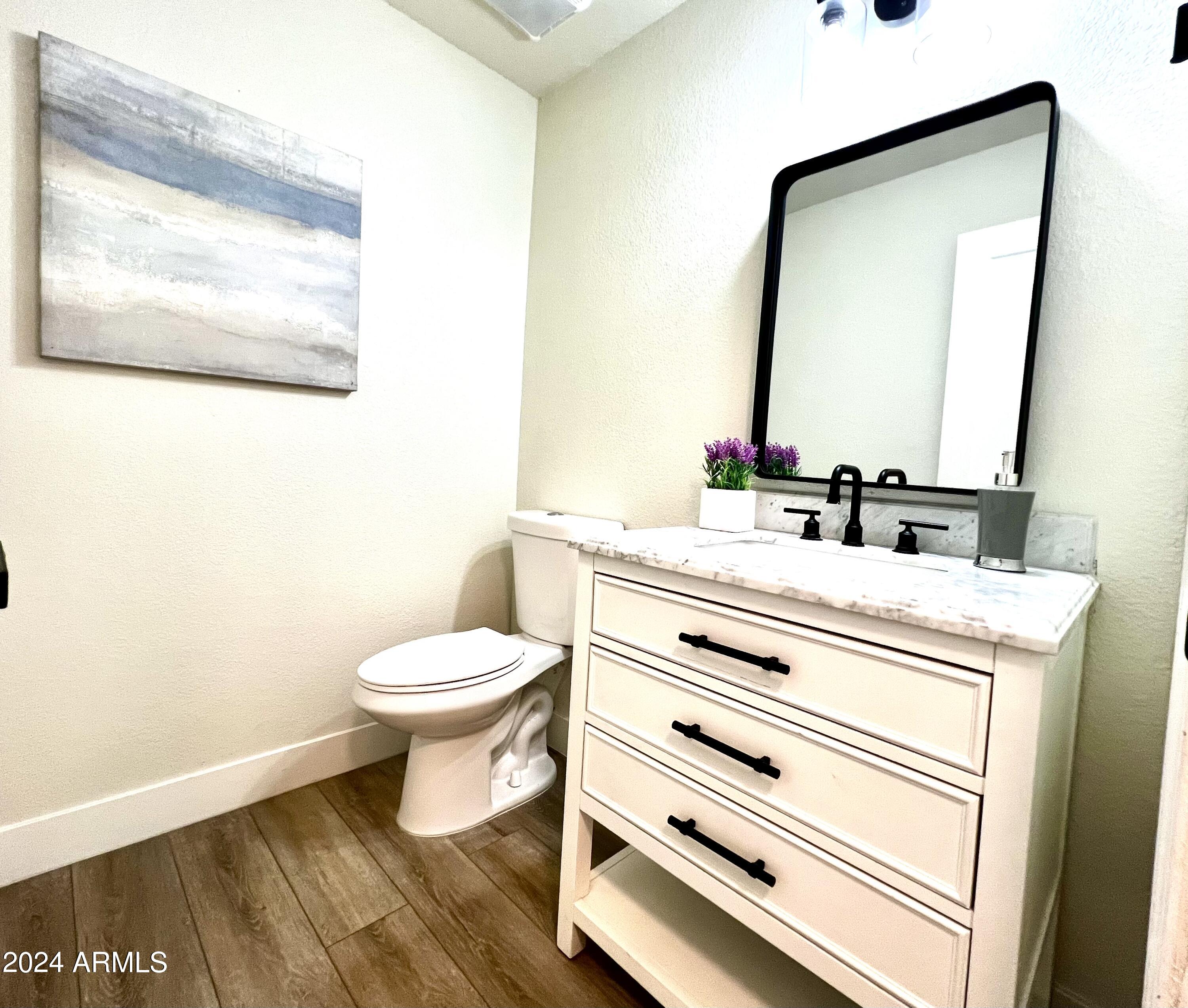 7336 E SAND HILLS Road