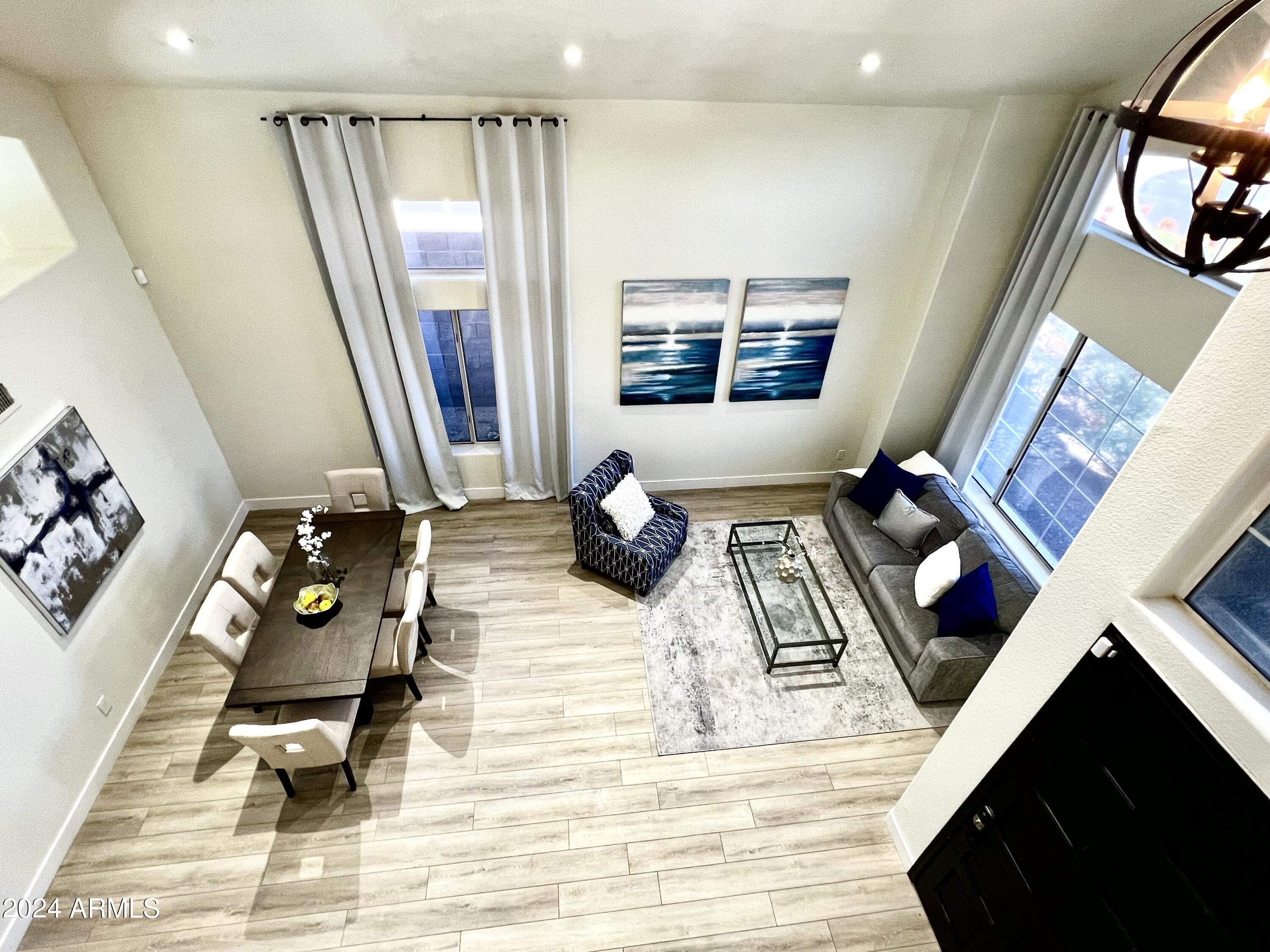 7336 E SAND HILLS Road