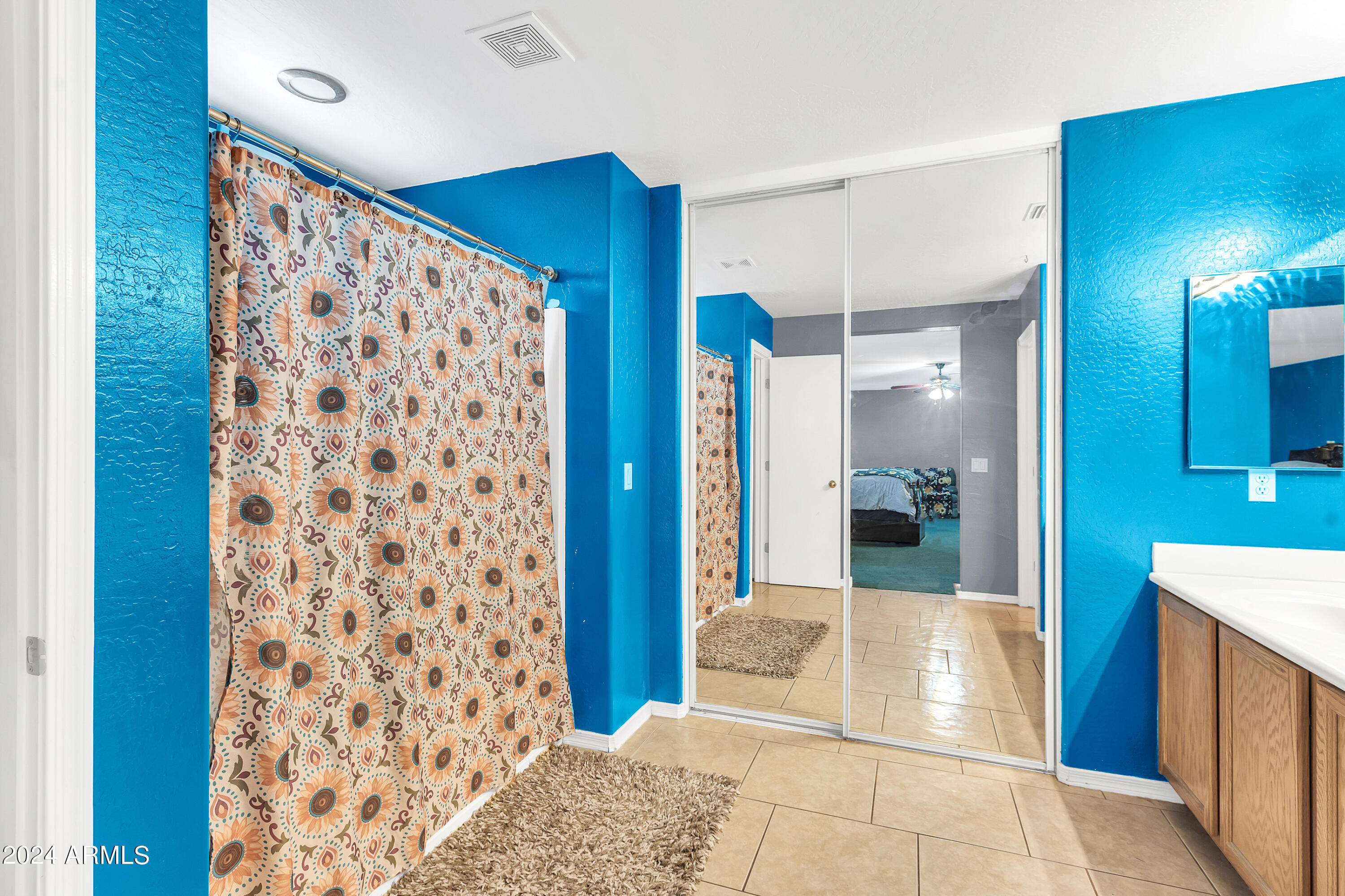 1215 W OCOTILLO Street