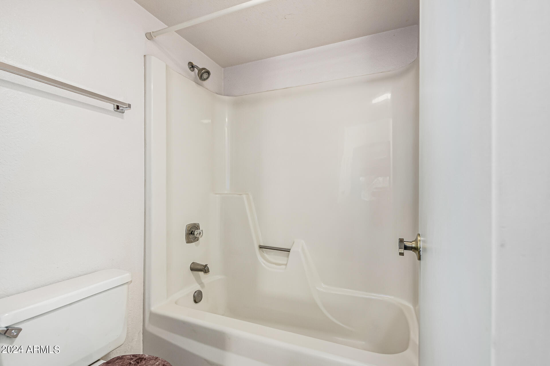 4150 E CACTUS Road # 118