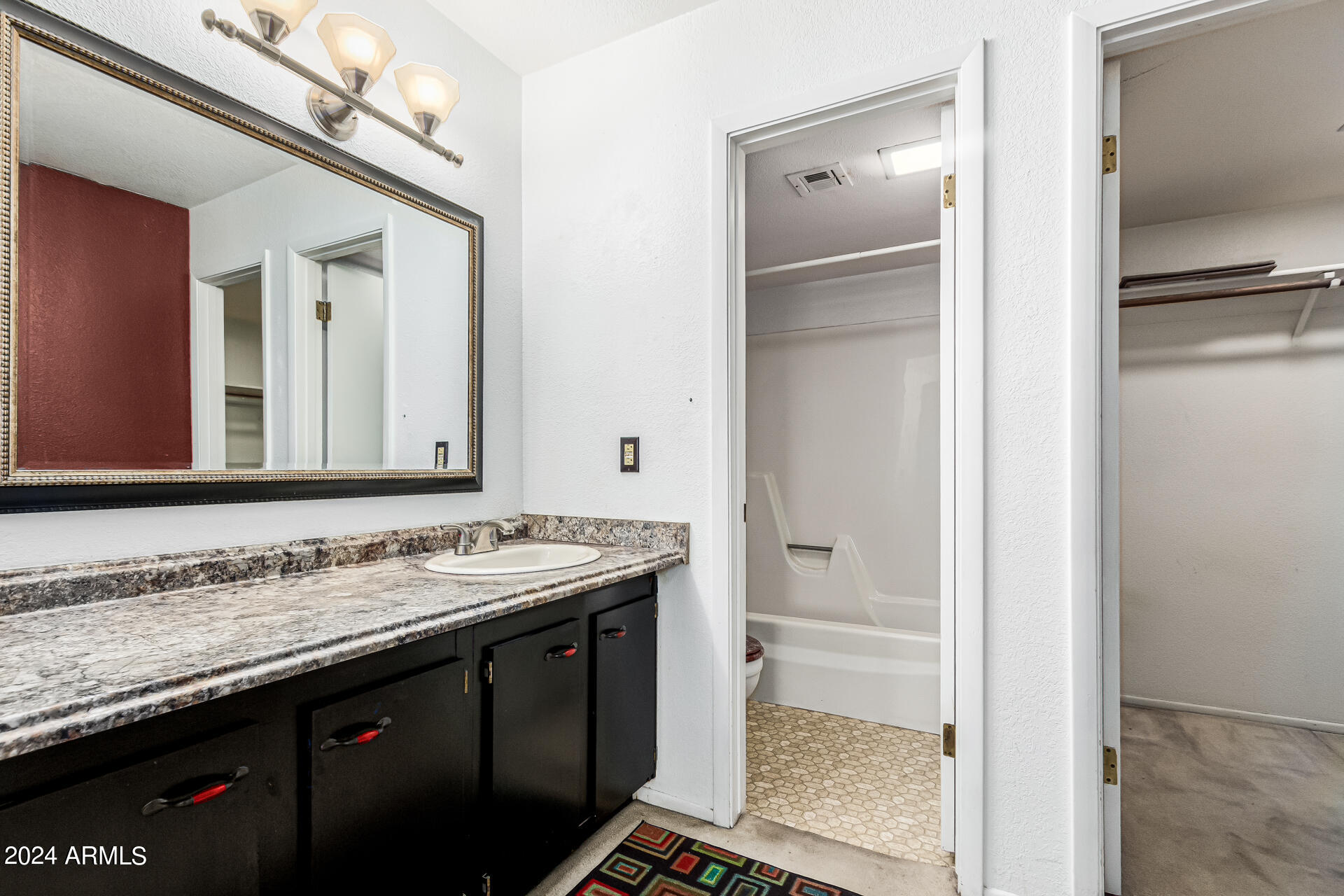 4150 E CACTUS Road # 118