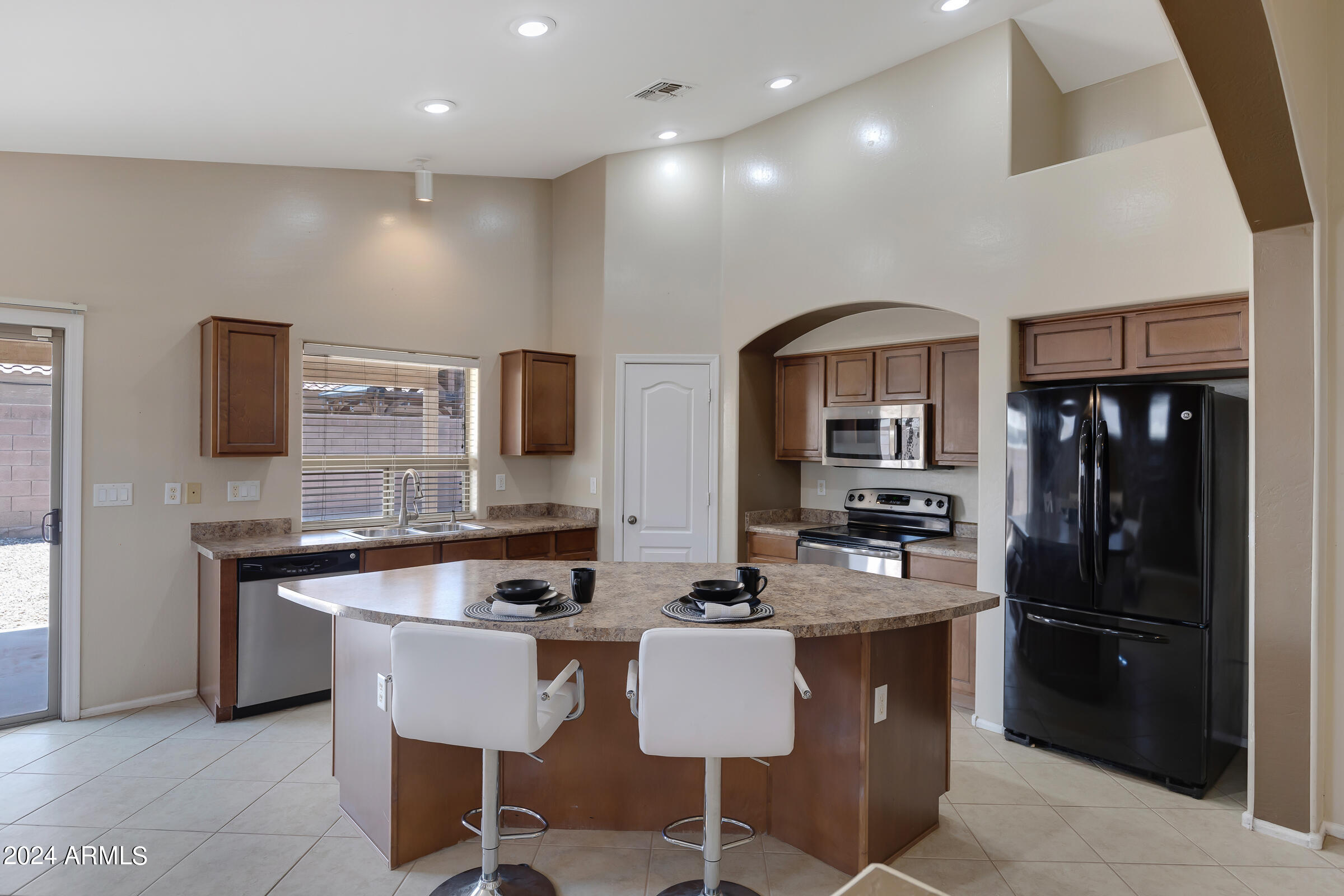 10435 W SOUTHGATE Avenue