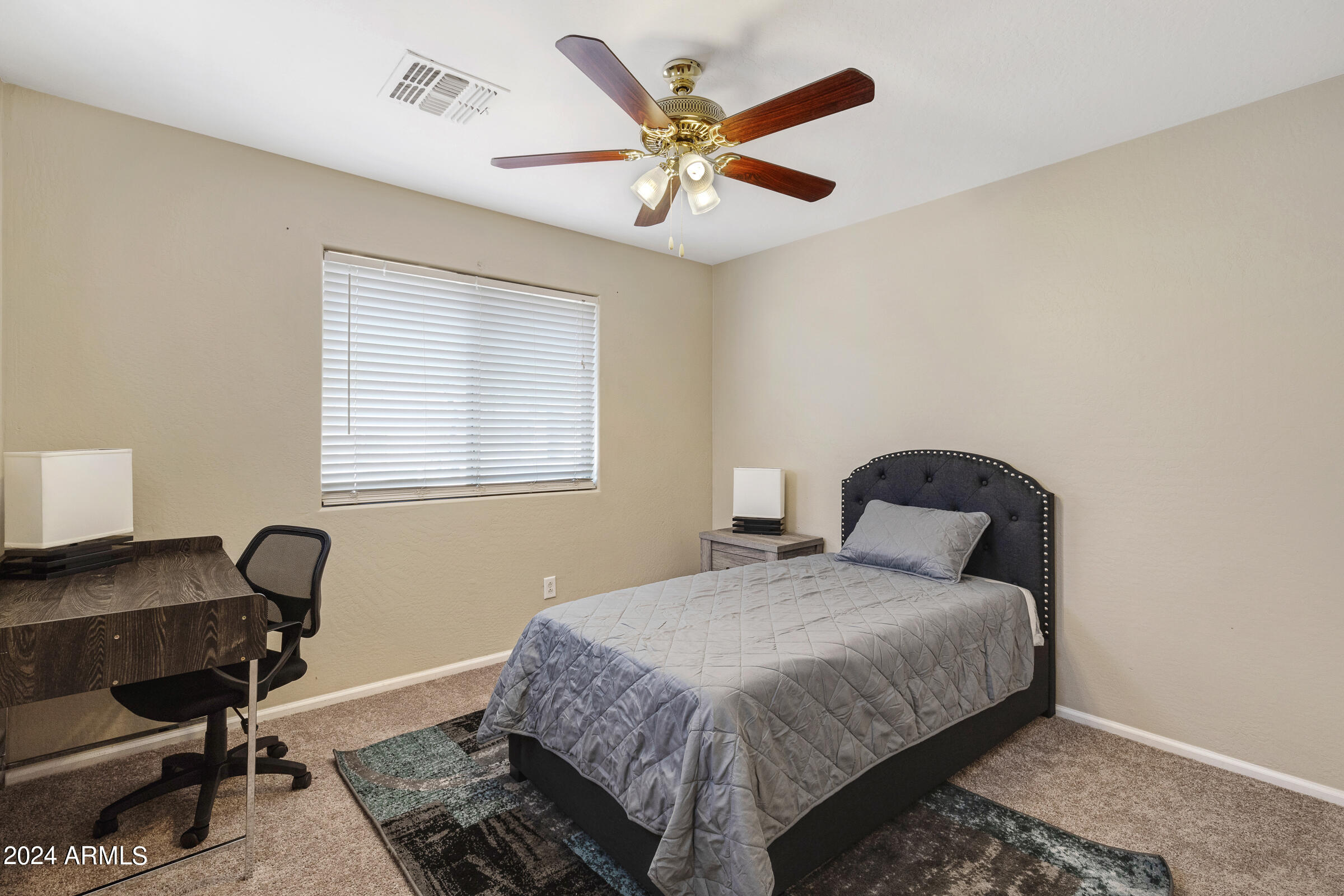 10435 W SOUTHGATE Avenue