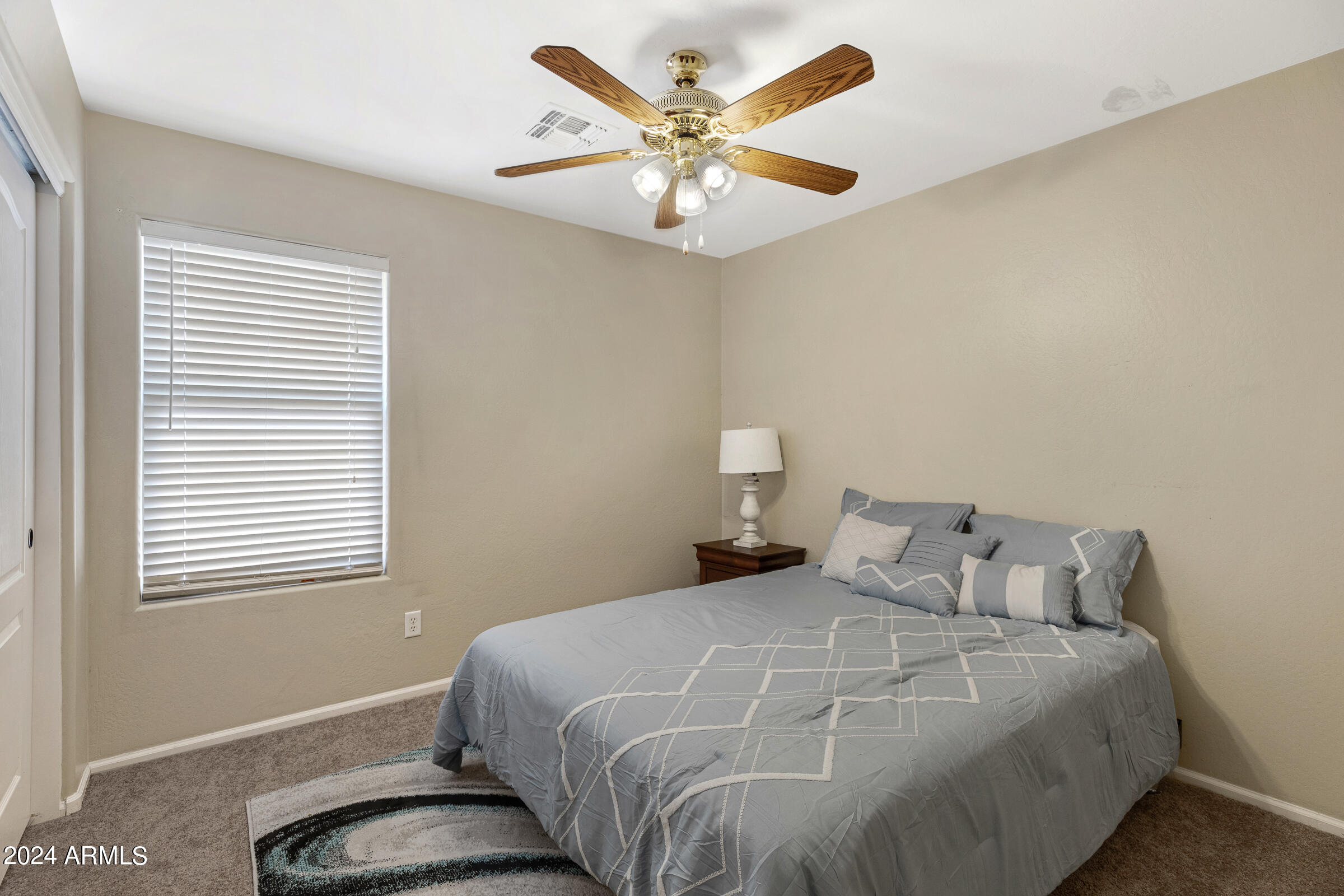 10435 W SOUTHGATE Avenue