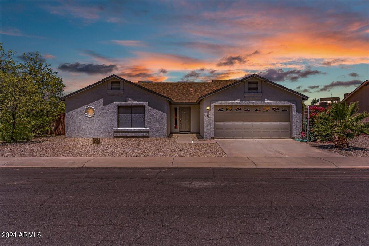 10932 W PUGET Avenue