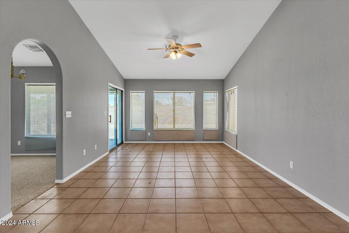 10932 W PUGET Avenue