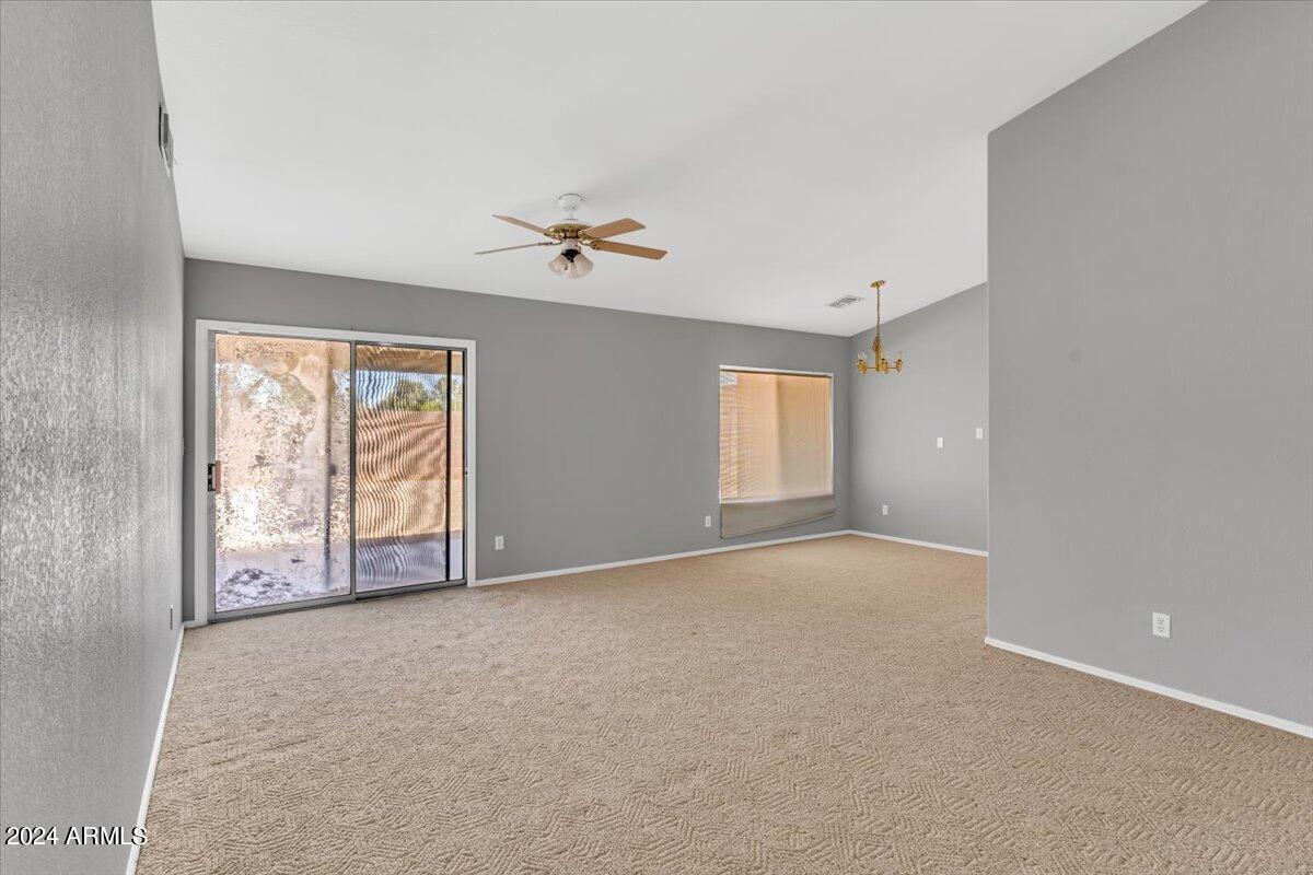 10932 W PUGET Avenue