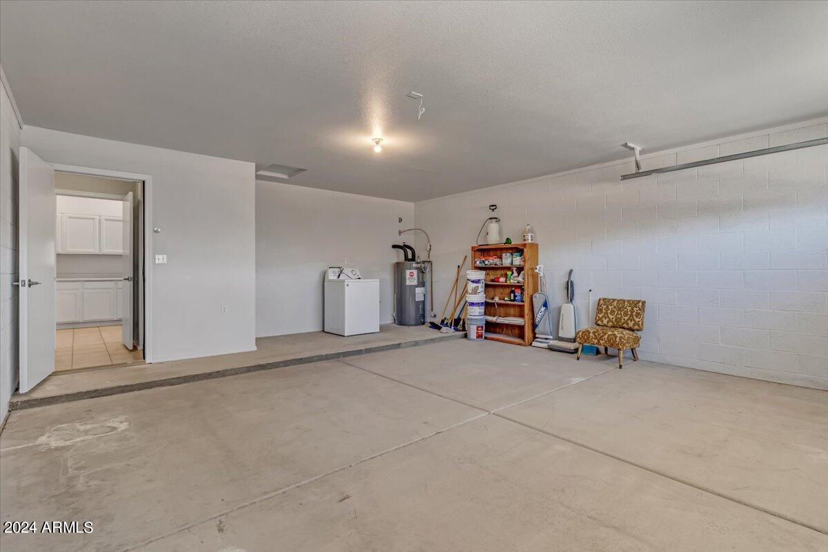 10932 W PUGET Avenue