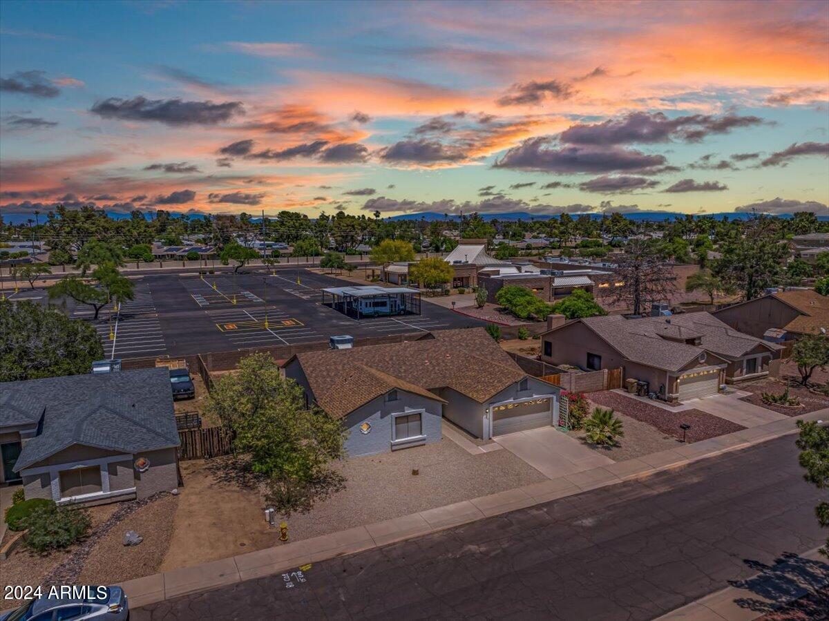 10932 W PUGET Avenue