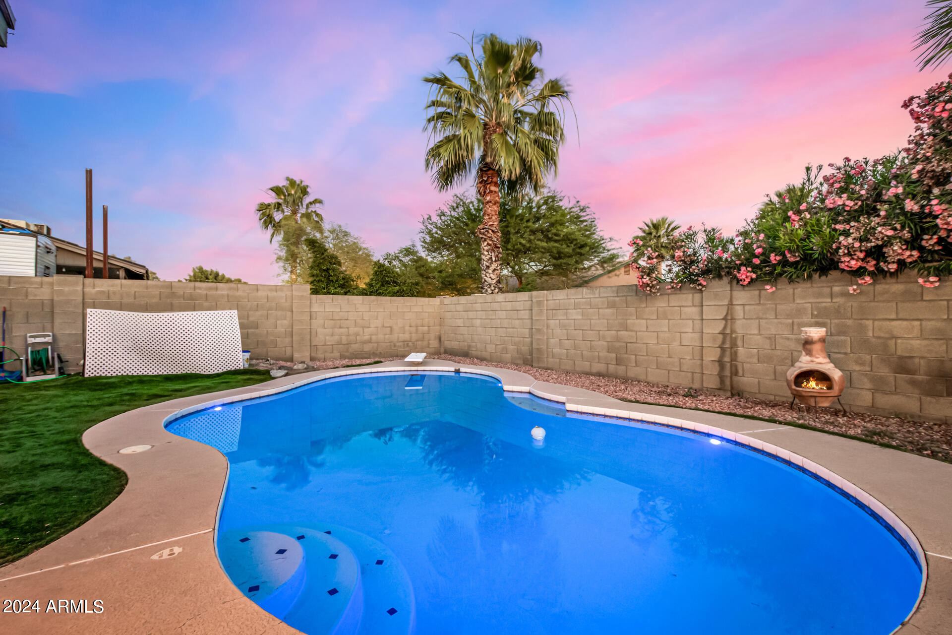 531 E SACK Drive