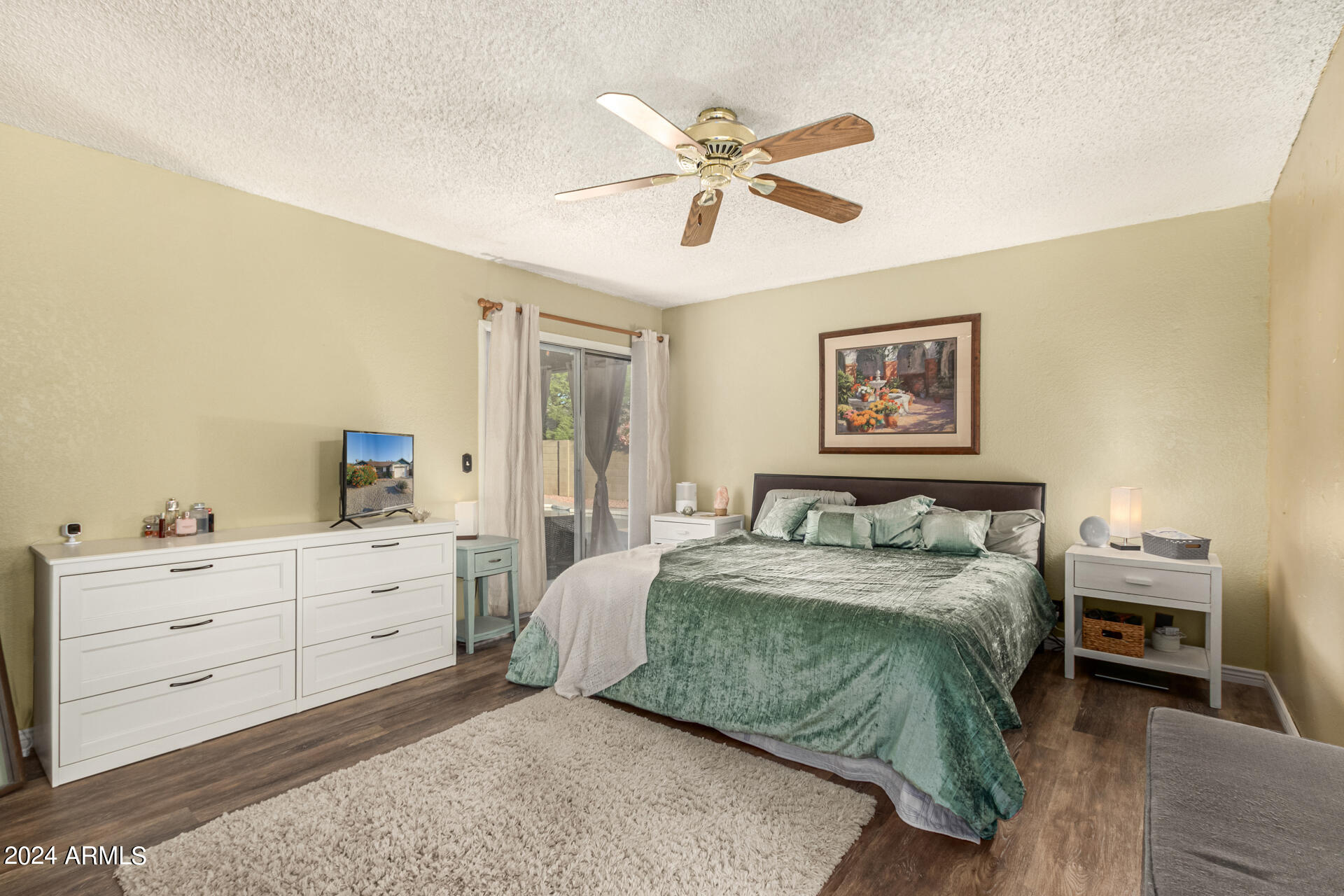 531 E SACK Drive