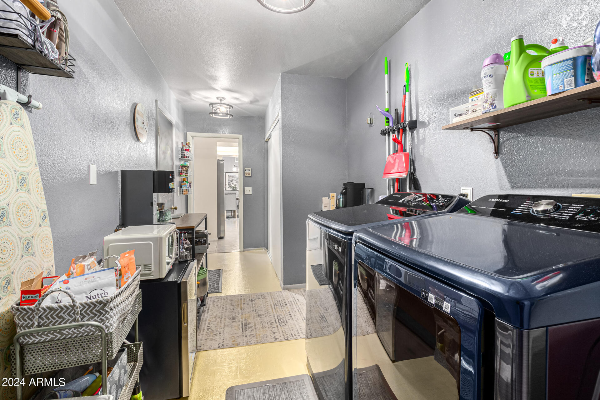 531 E SACK Drive