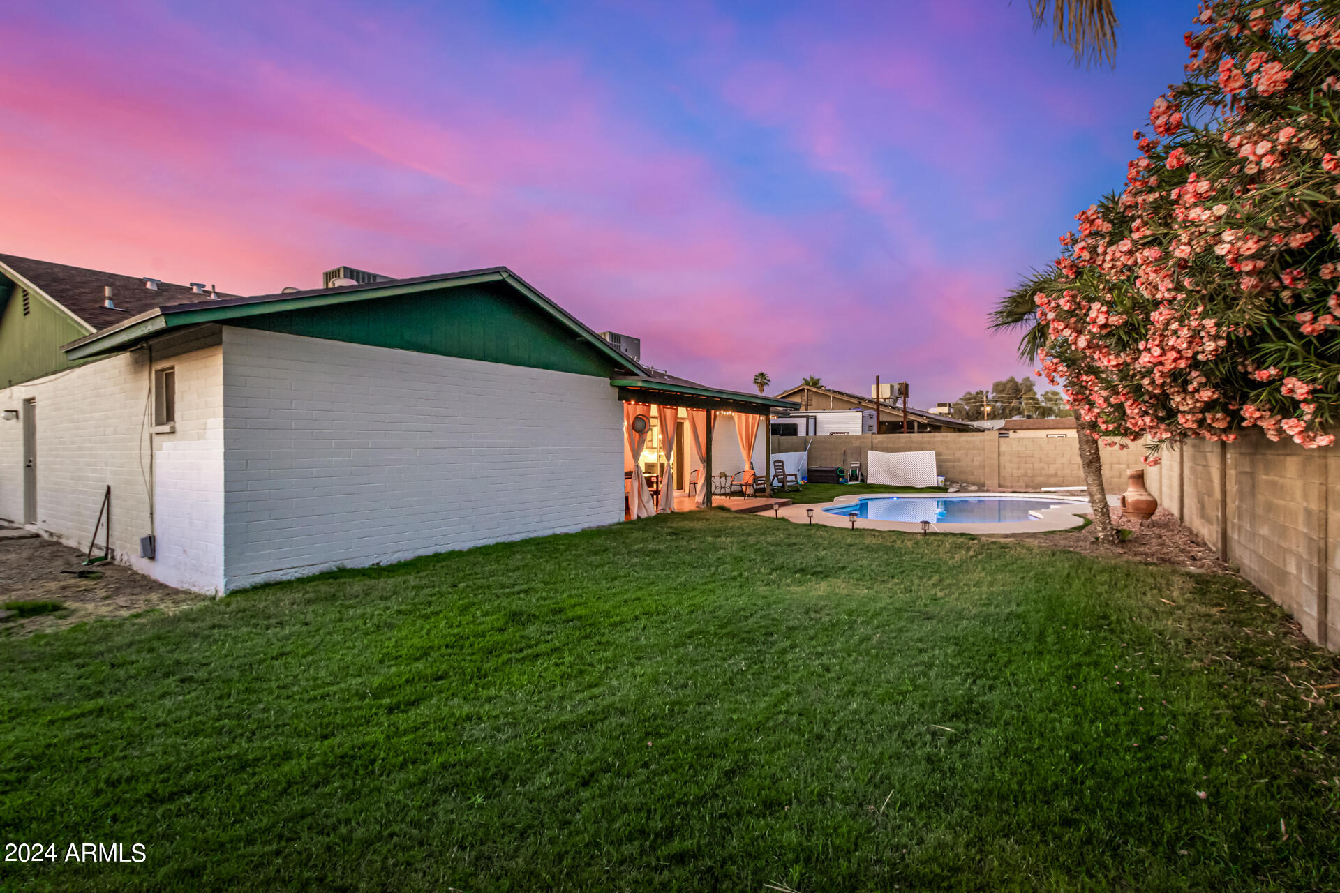 531 E SACK Drive