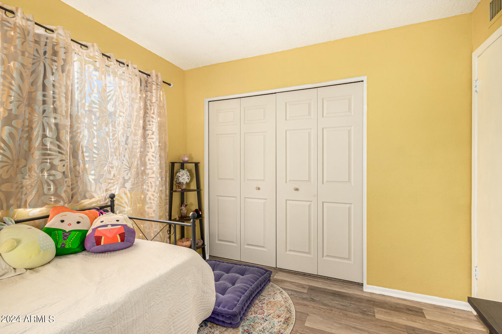 531 E SACK Drive